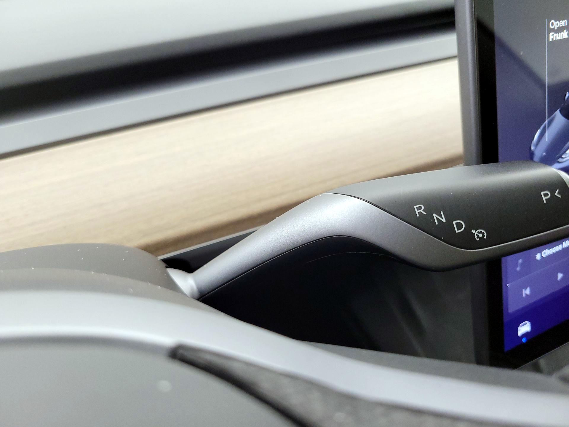 Thumbnail: 2022 Tesla Model 3 - 17