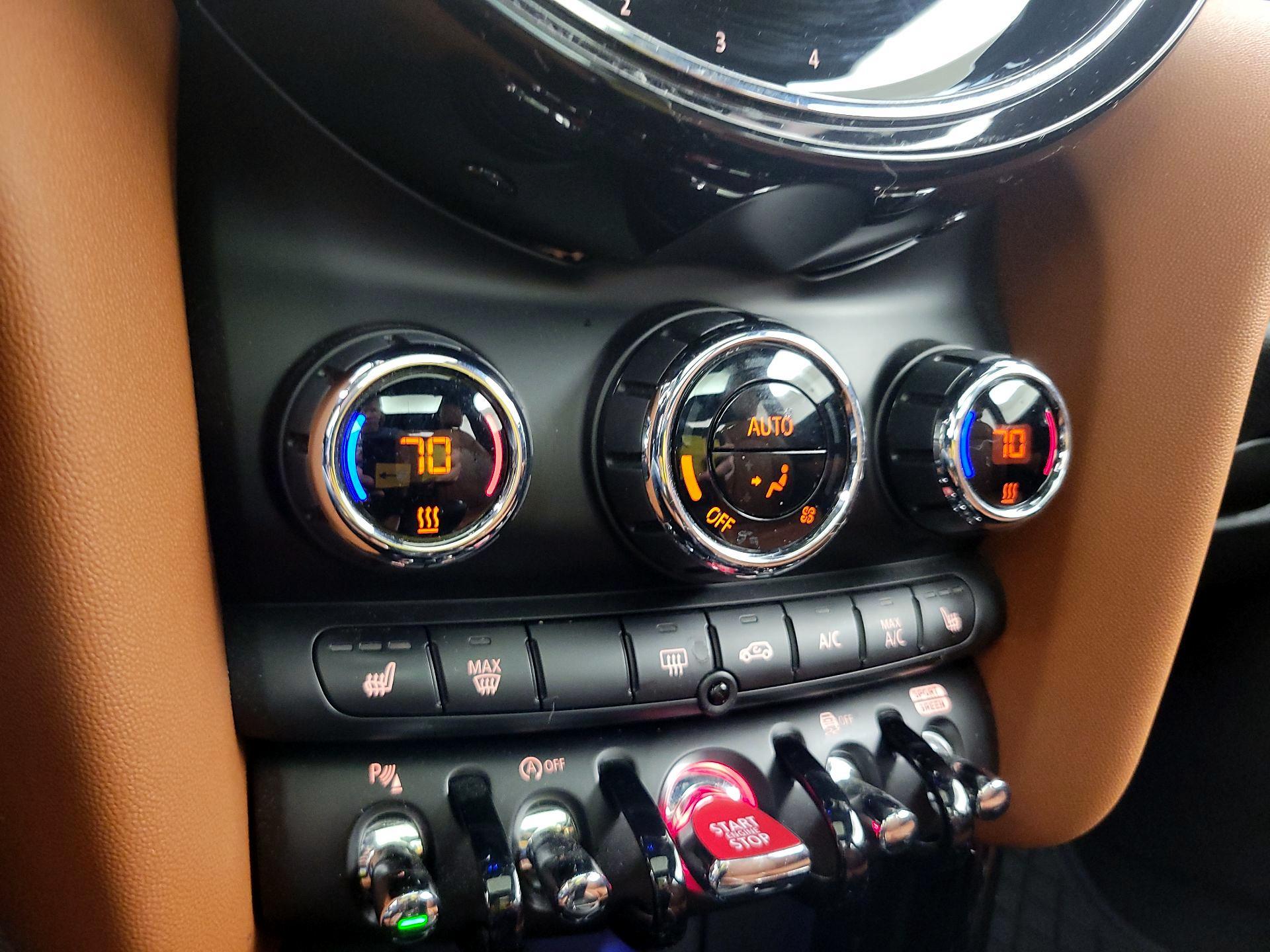 Thumbnail: 2023 MINI Cooper Hardtop - 17