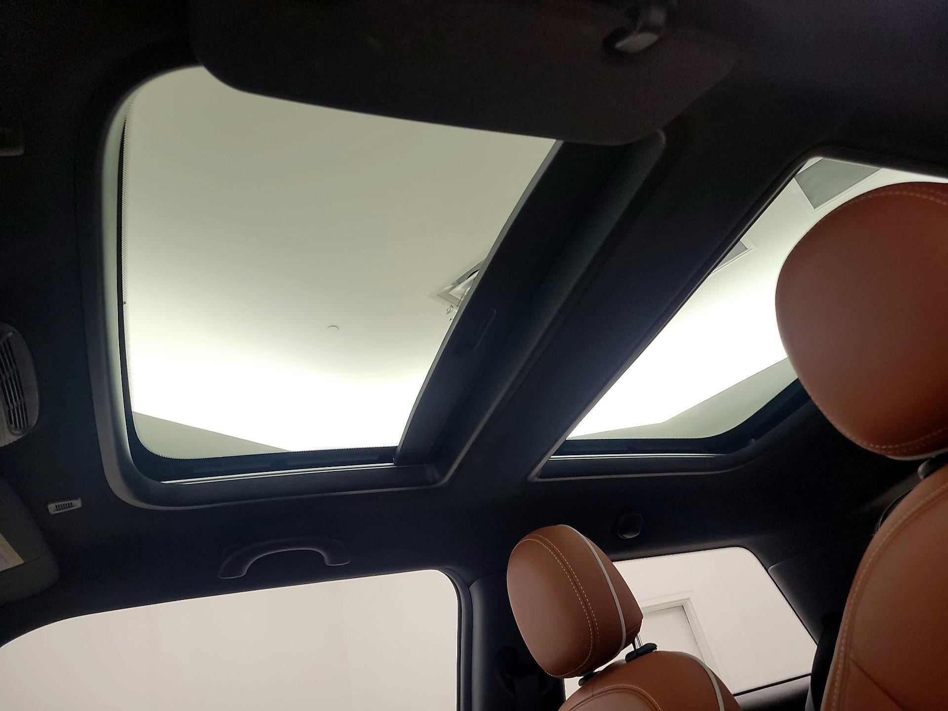 Thumbnail: 2023 MINI Cooper Hardtop - 20