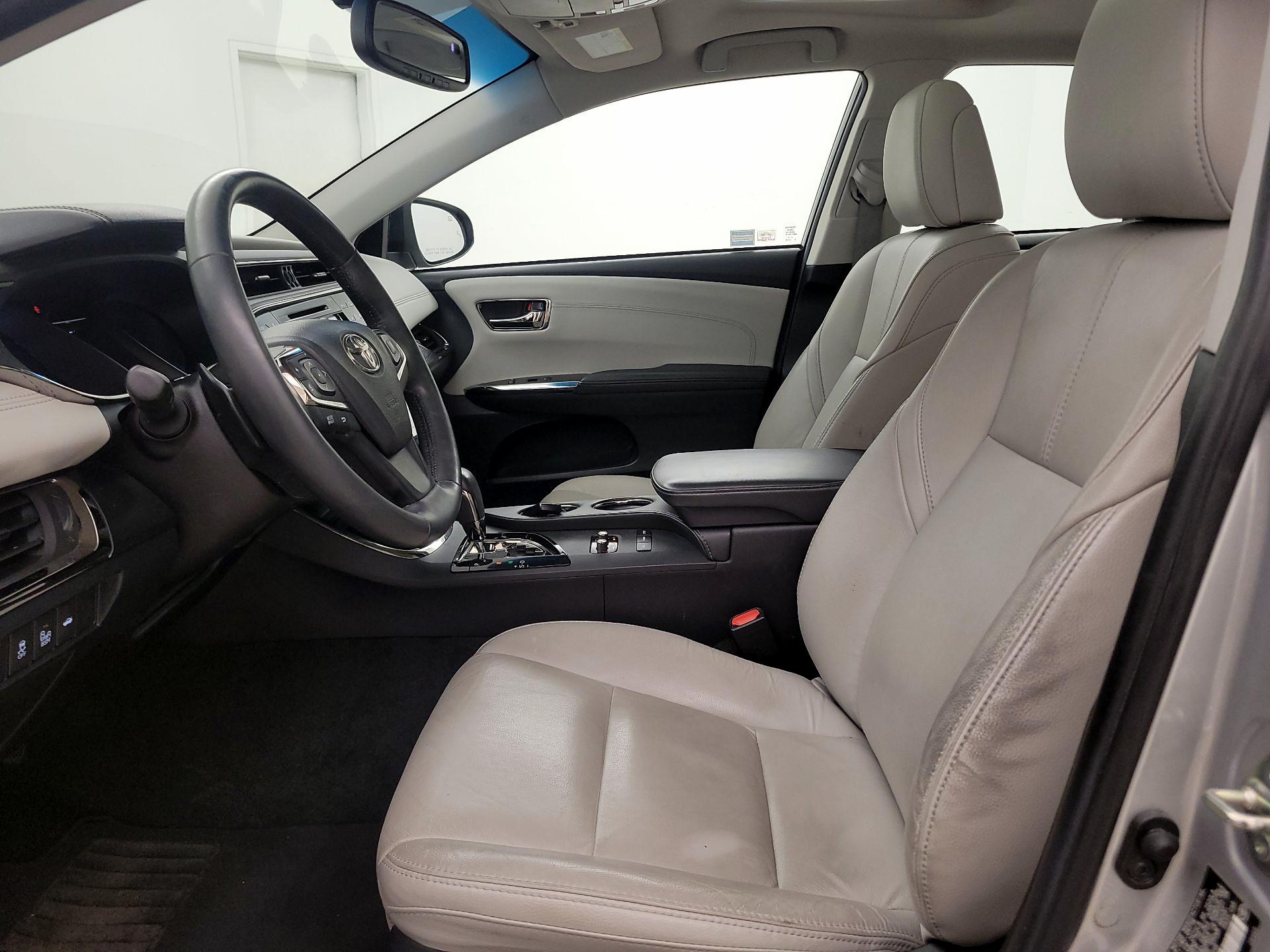 Thumbnail: 2016 Toyota Avalon - 11