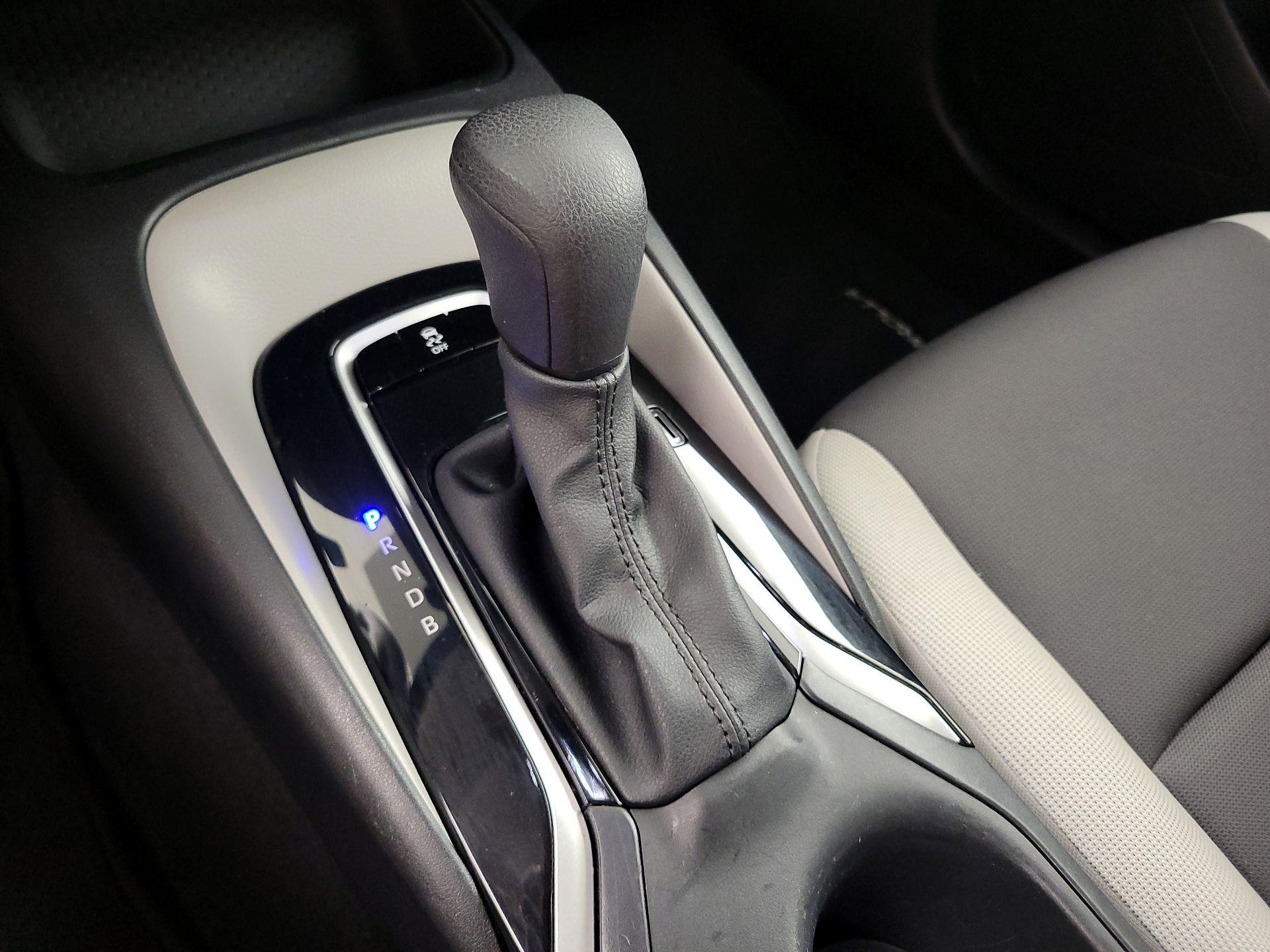 Thumbnail: 2023 Toyota Corolla - 17