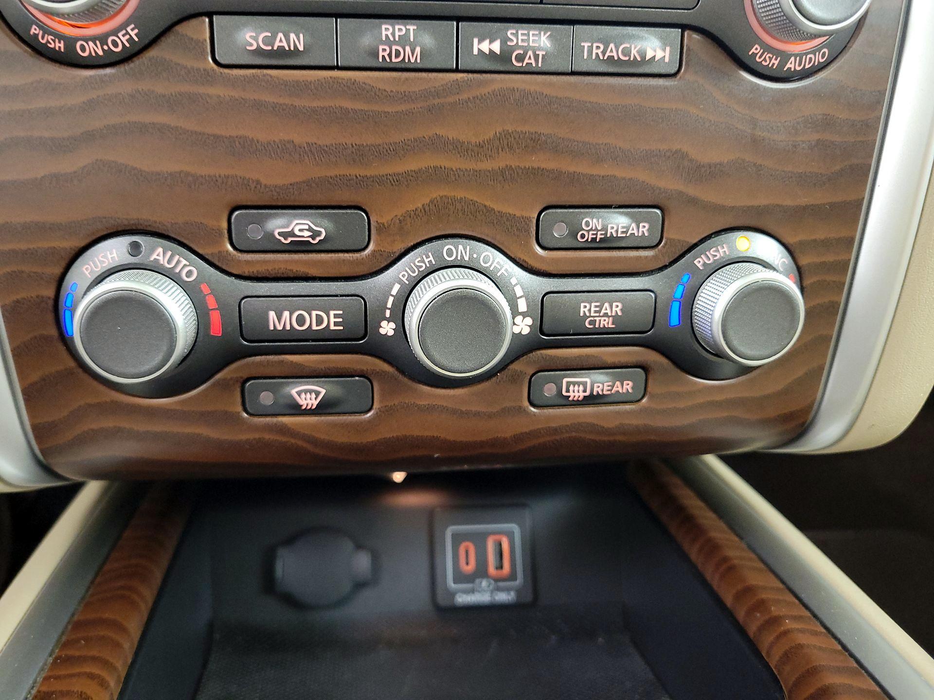 Thumbnail: 2020 Nissan Pathfinder - 17