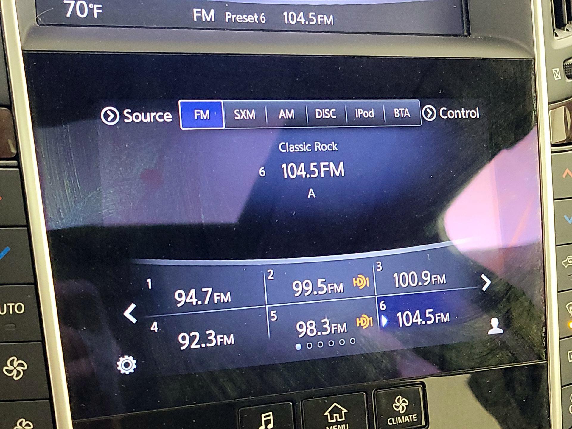 Thumbnail: 2016 INFINITI Q50 - 15