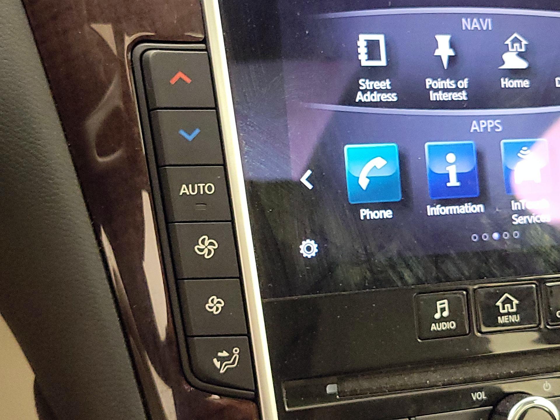 Thumbnail: 2016 INFINITI Q50 - 16