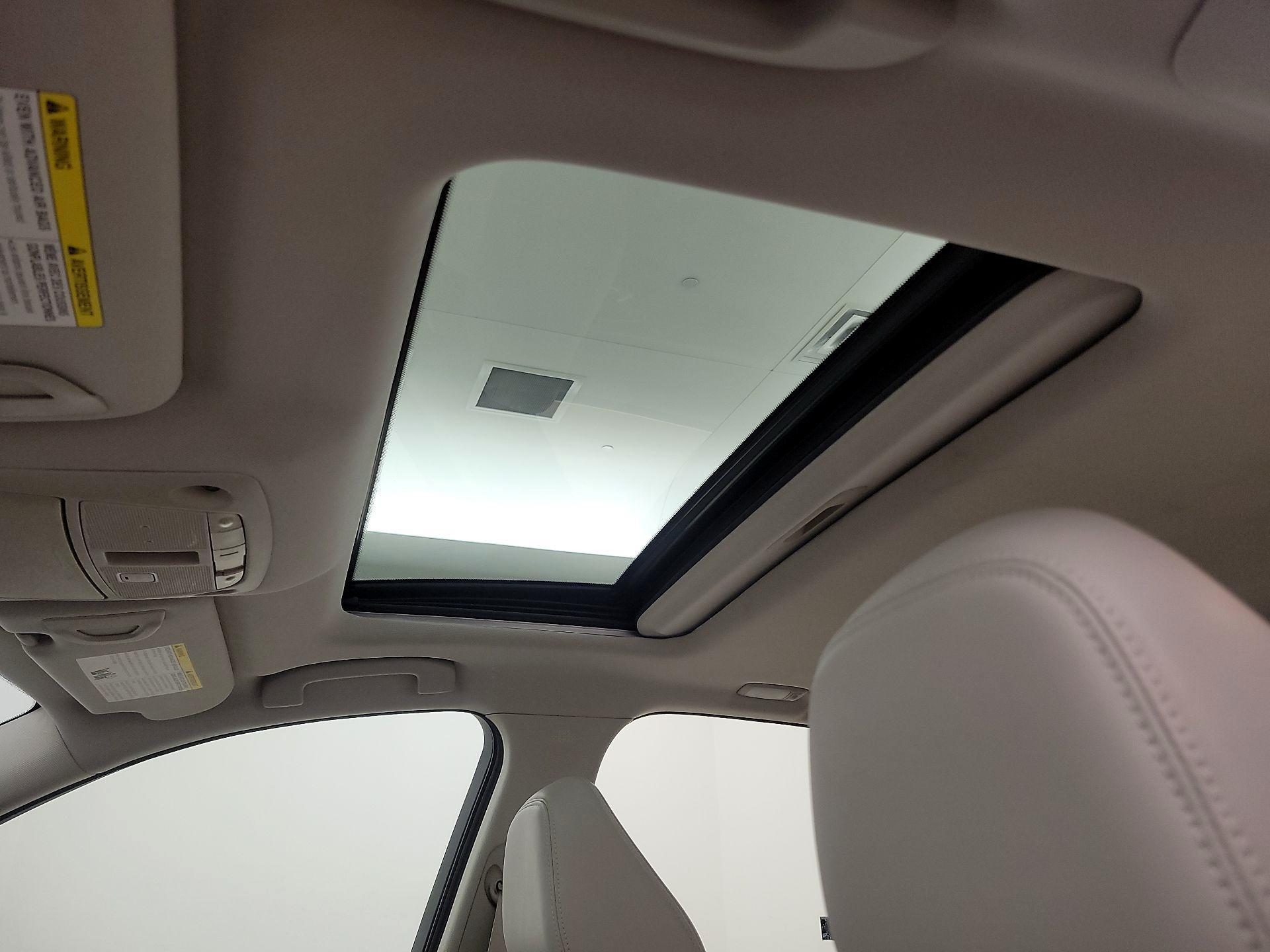 Thumbnail: 2016 INFINITI Q50 - 19