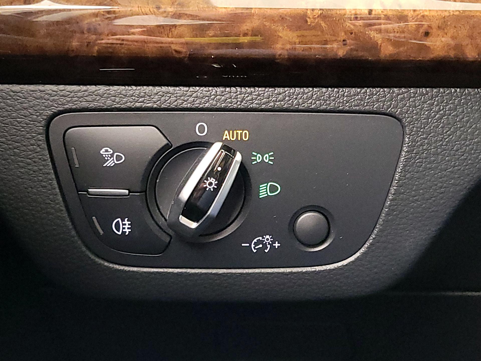 Thumbnail: 2018 Audi Q5 - 13