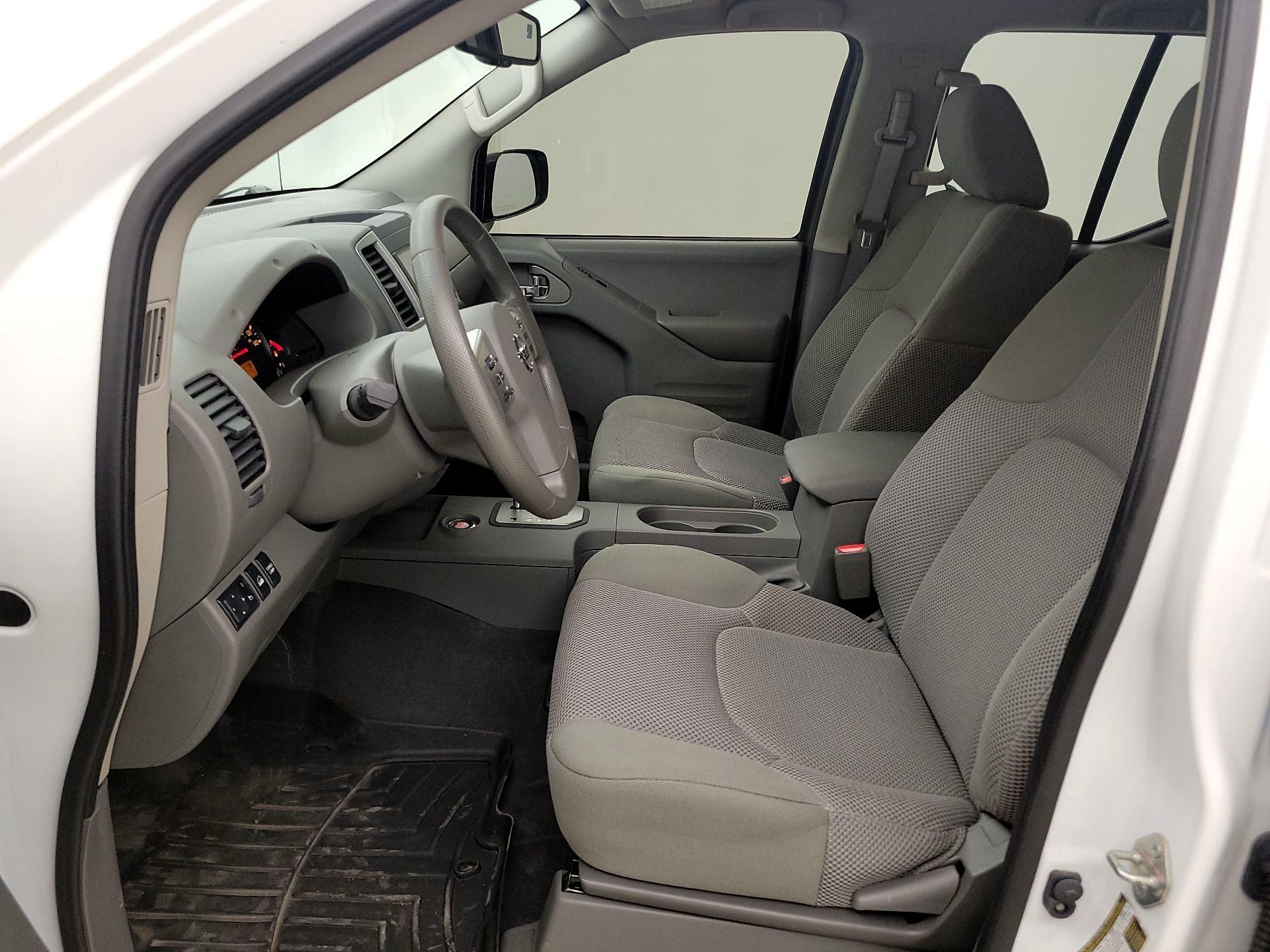 Thumbnail: 2020 Nissan Frontier - 11