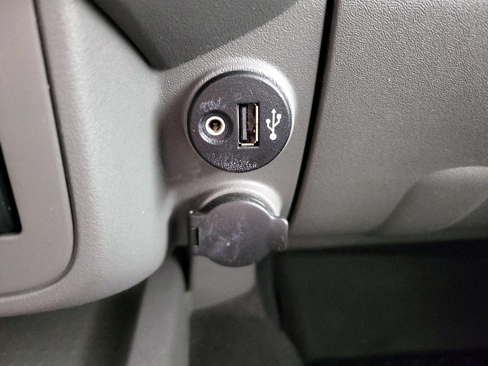 Thumbnail: 2020 Nissan Frontier - 18