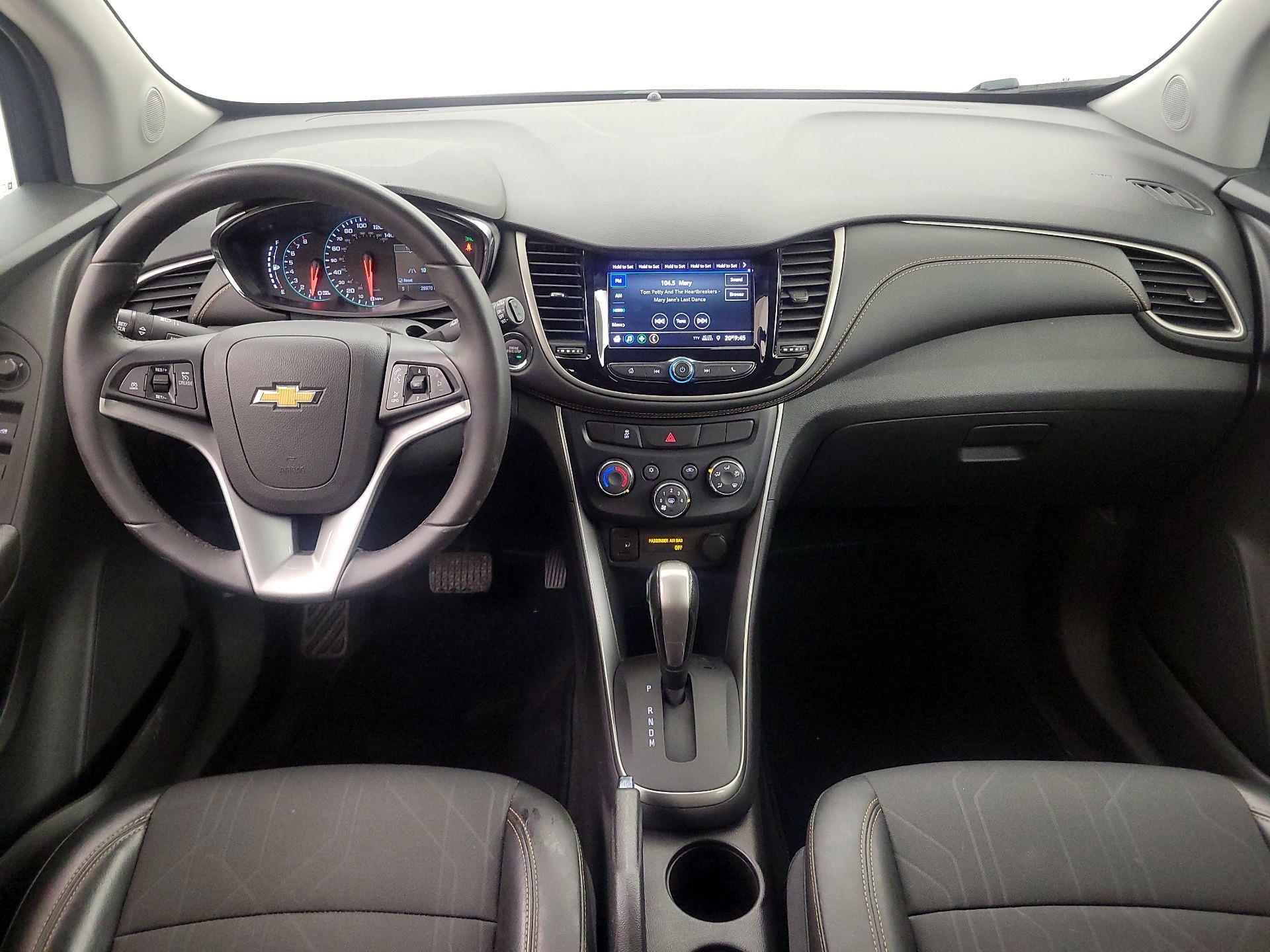 Thumbnail: 2020 Chevrolet Trax - 9