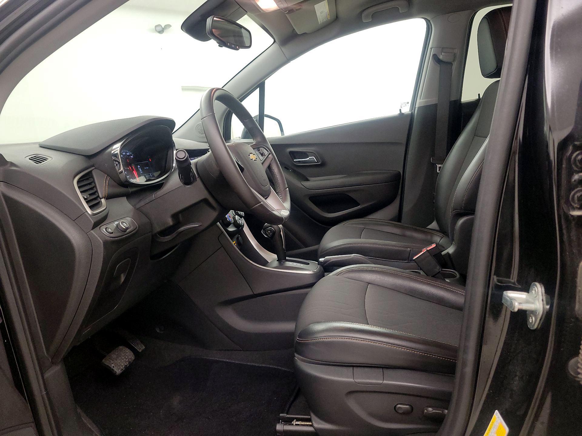 Thumbnail: 2020 Chevrolet Trax - 11