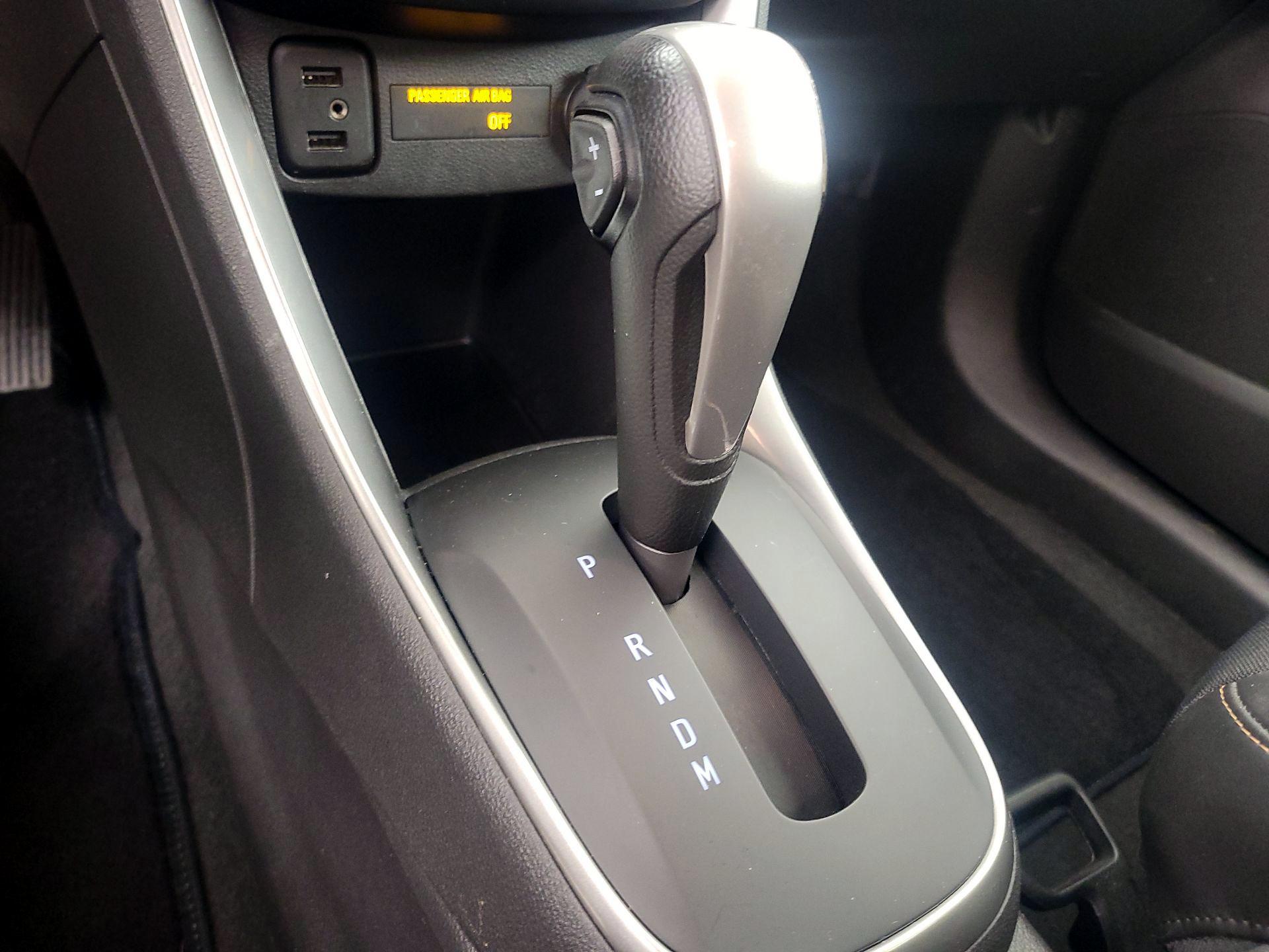 Thumbnail: 2020 Chevrolet Trax - 17