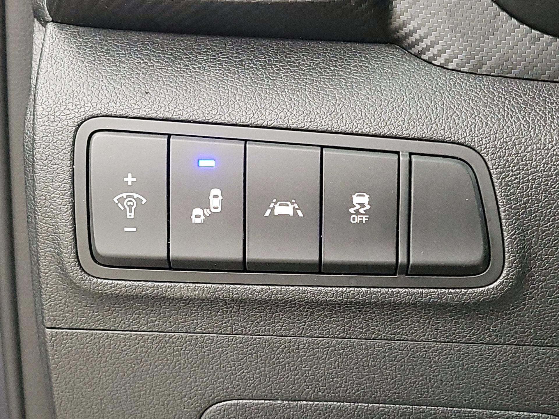 Thumbnail: 2019 Hyundai Tucson - 13