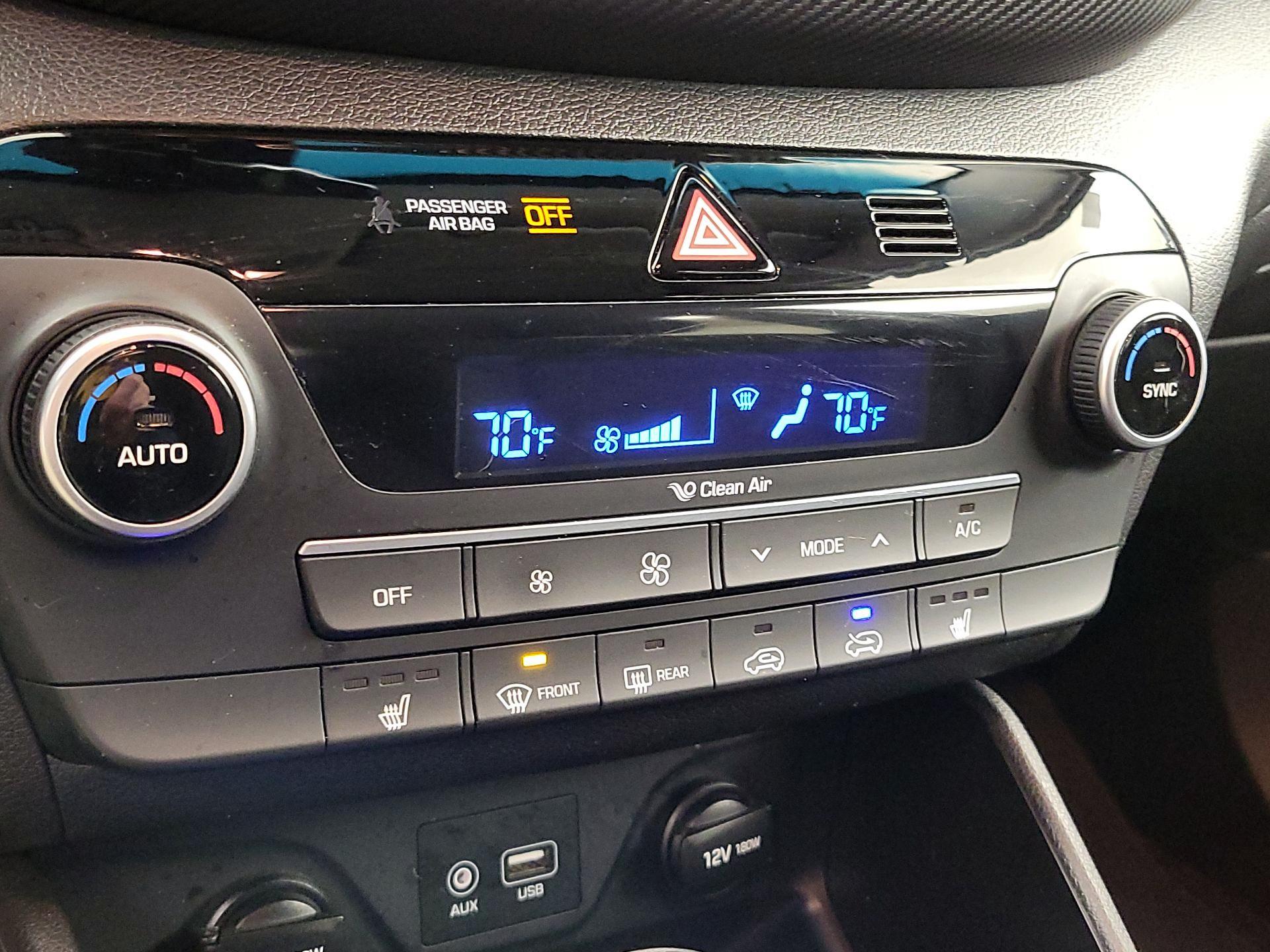 Thumbnail: 2019 Hyundai Tucson - 16