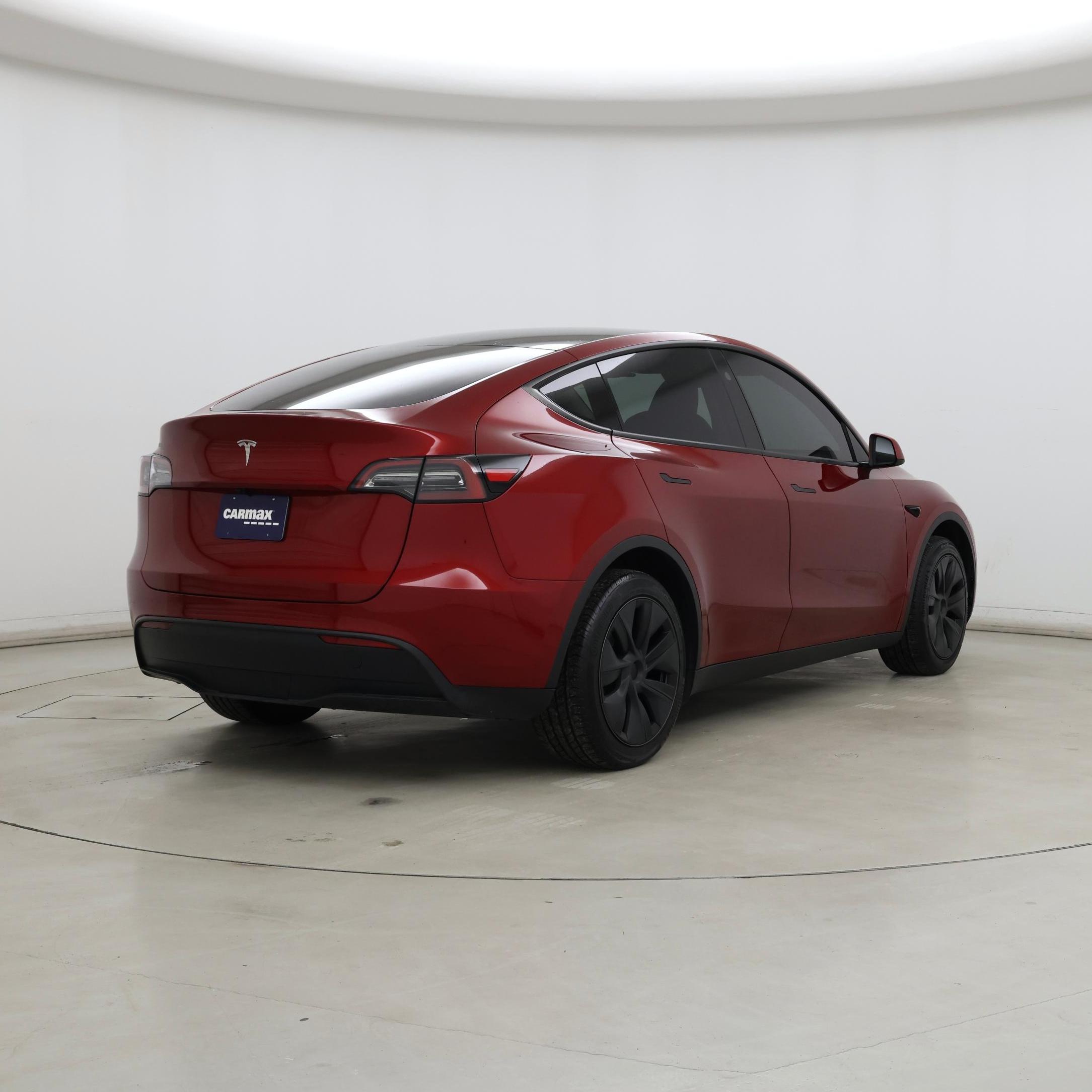 Thumbnail: 2024 Tesla Model Y - 8