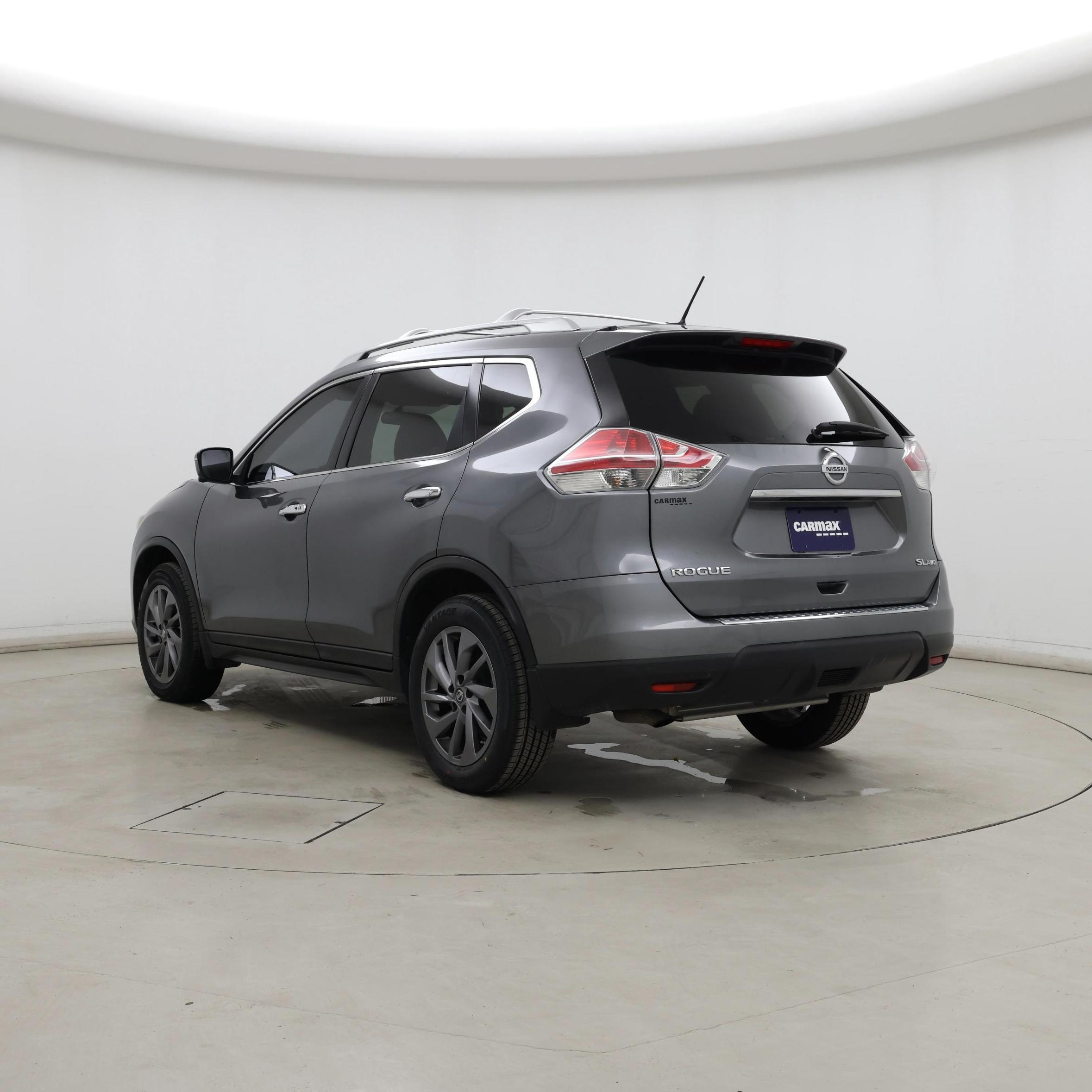 Thumbnail: 2016 Nissan Rogue - 2