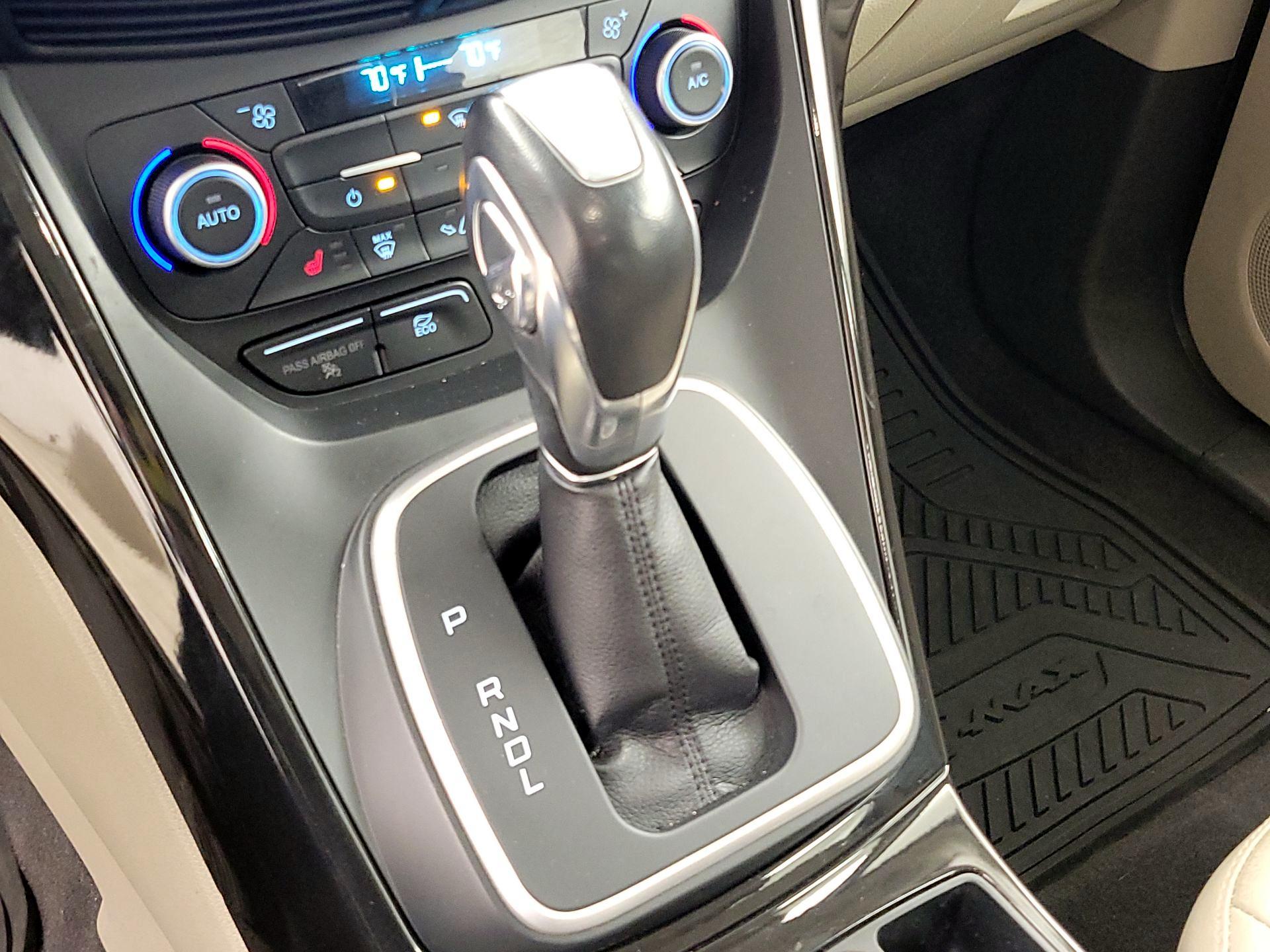 Thumbnail: 2018 Ford C-Max - 18