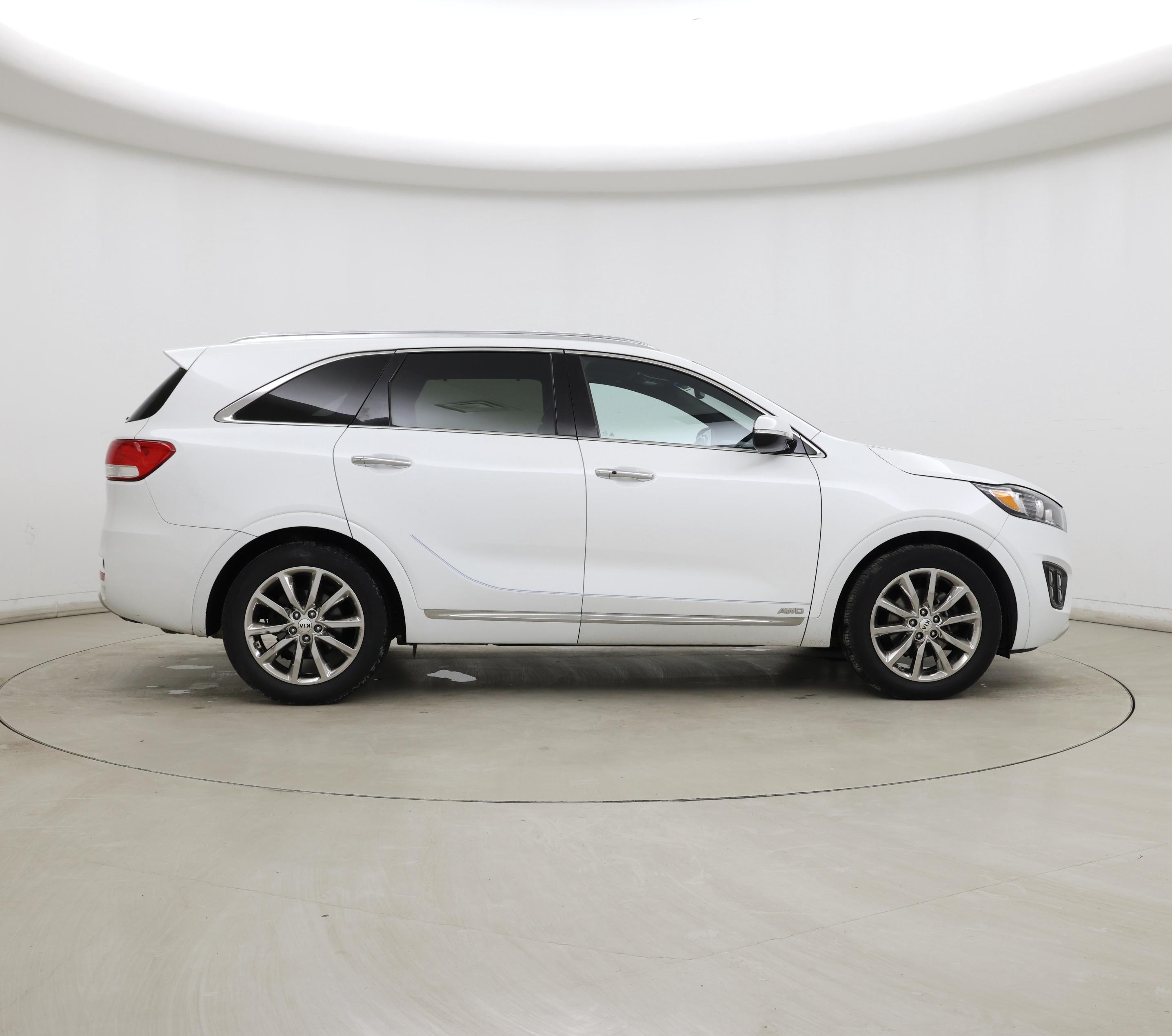 Thumbnail: 2016 Kia Sorento - 7