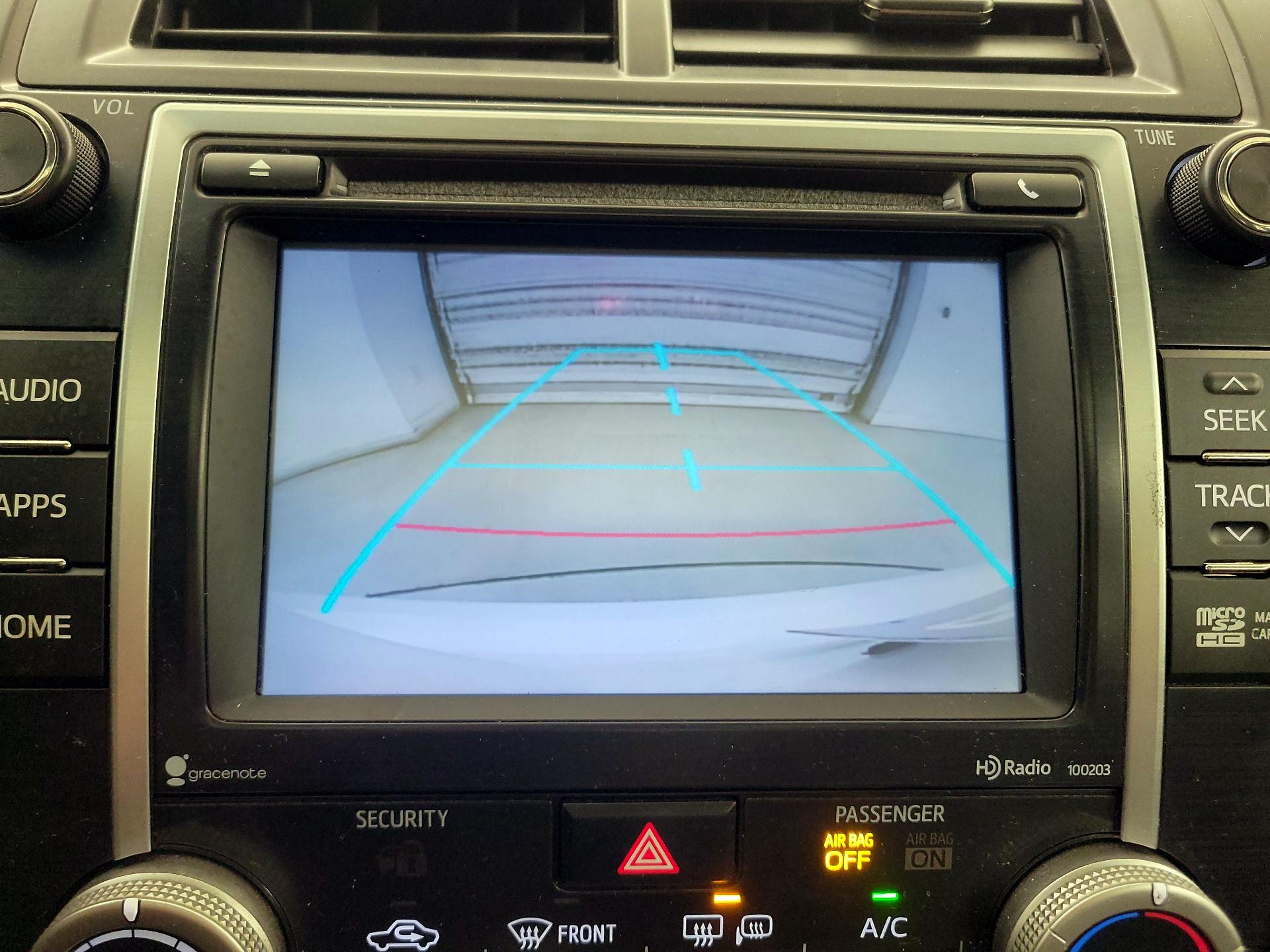 Thumbnail: 2014 Toyota Camry - 14