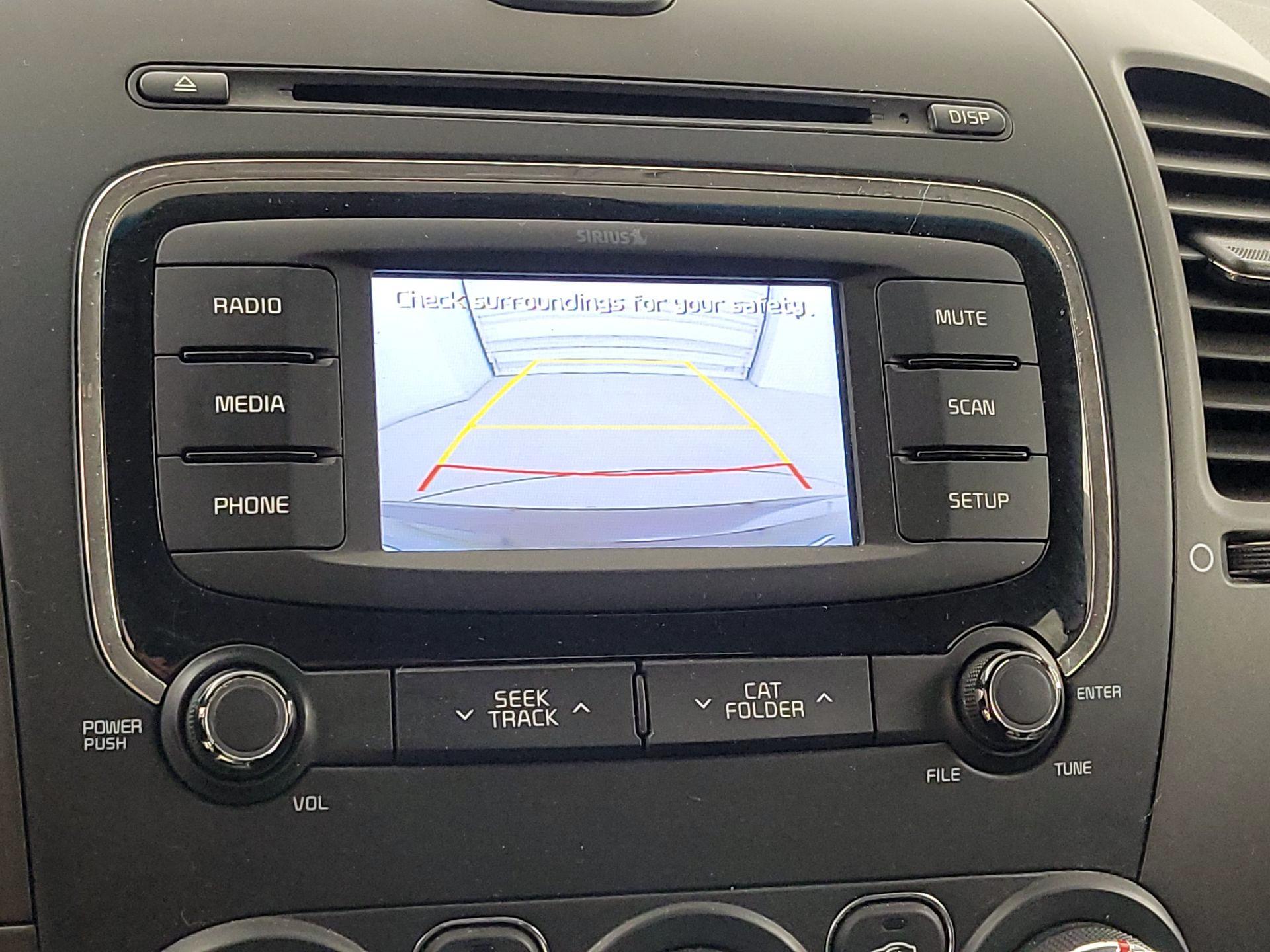 Thumbnail: 2017 Kia Forte - 14