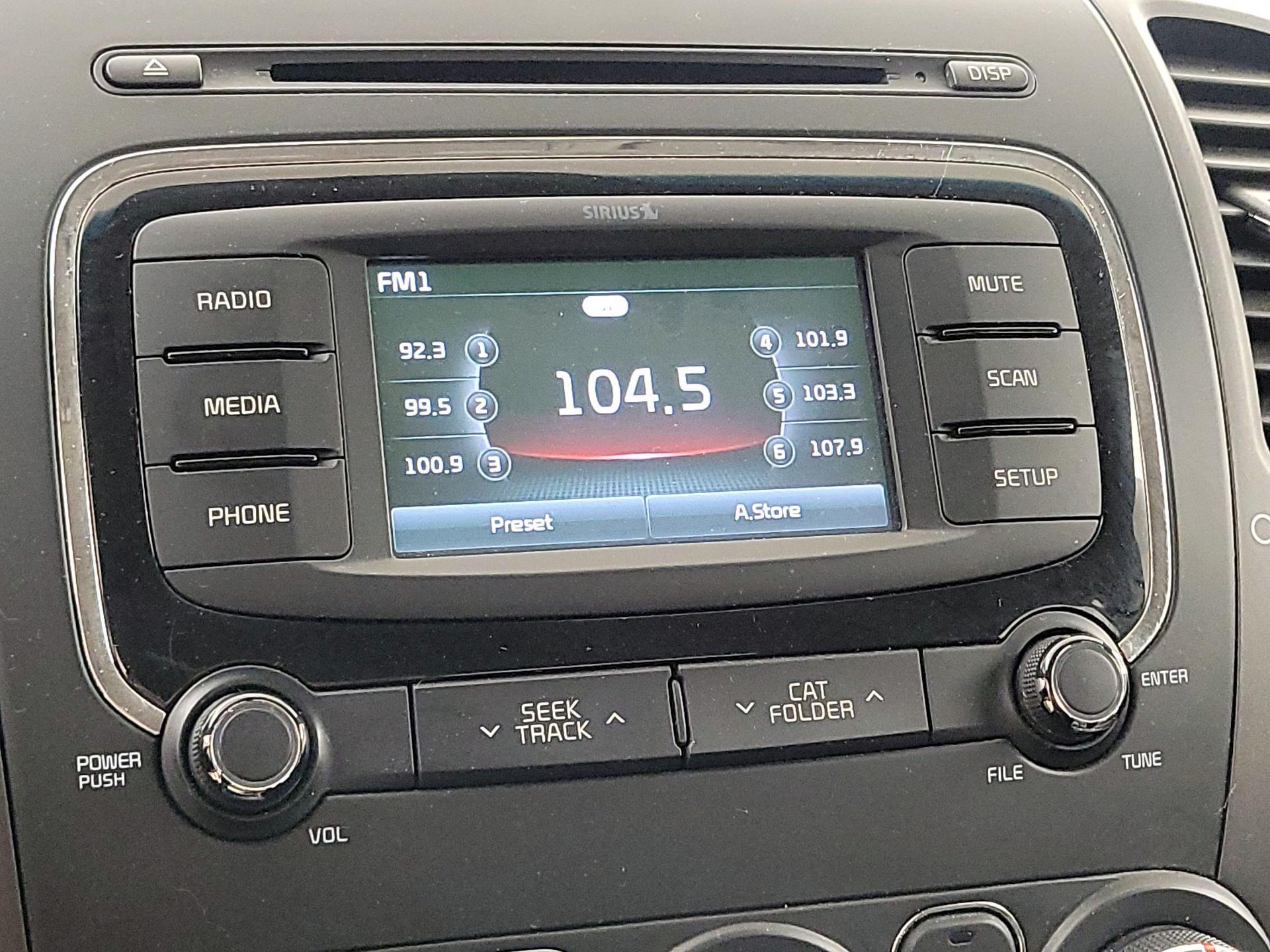 Thumbnail: 2017 Kia Forte - 15