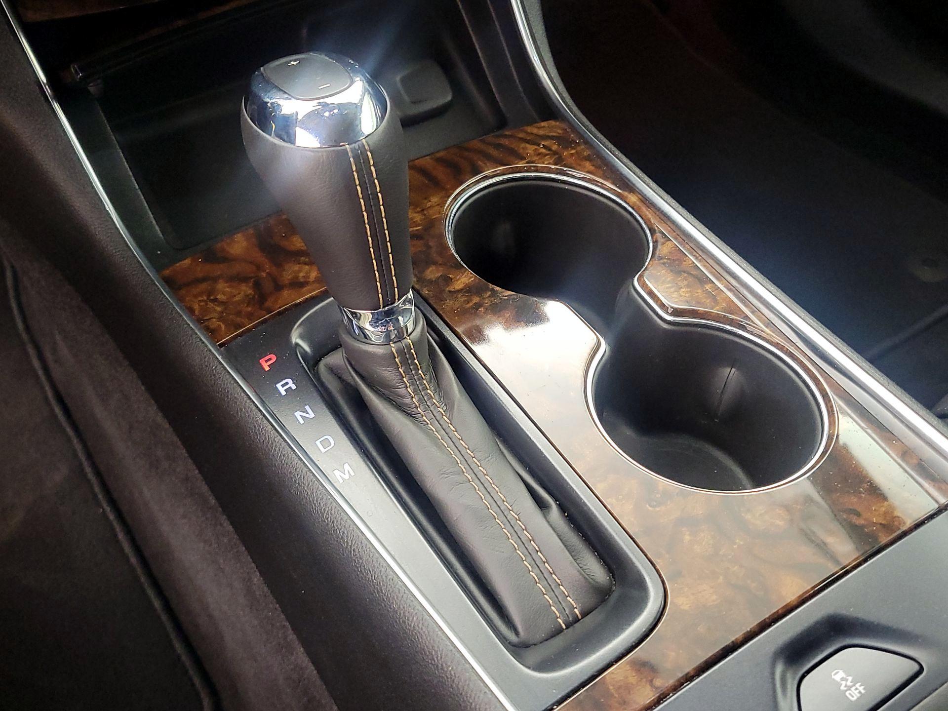 Thumbnail: 2015 Chevrolet Impala - 17