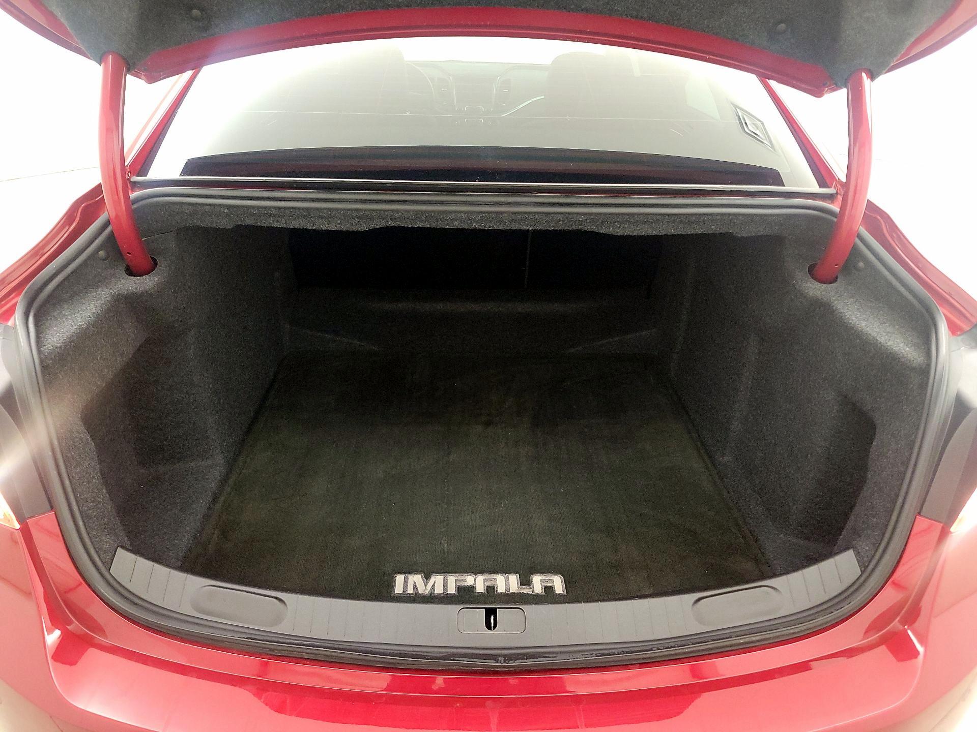 Thumbnail: 2015 Chevrolet Impala - 20