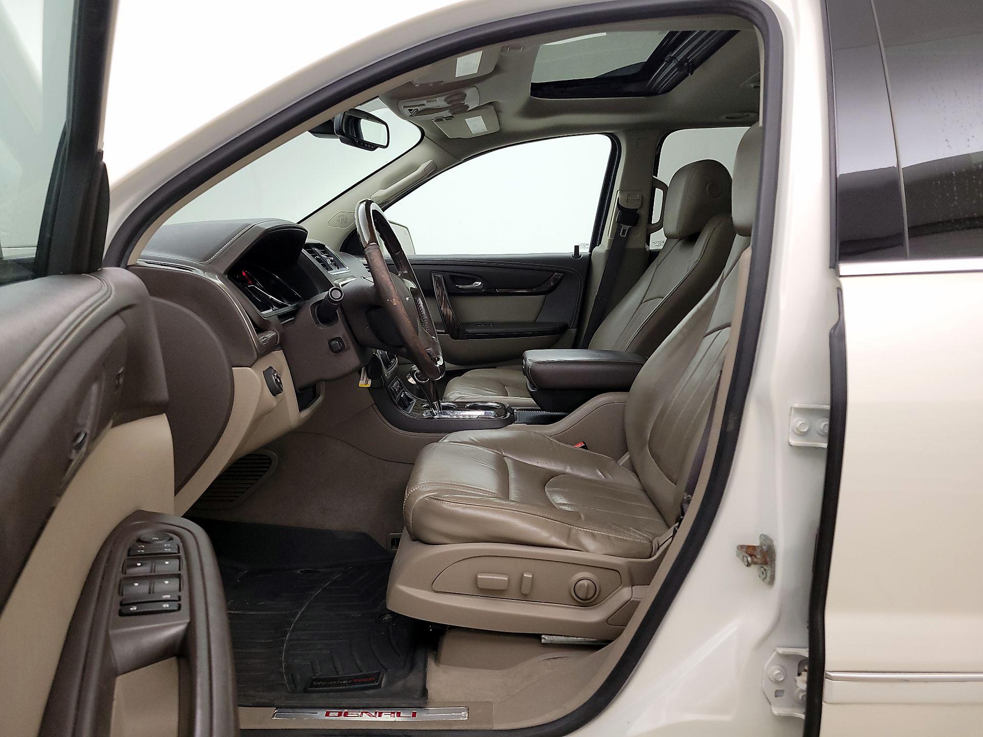 Thumbnail: 2015 GMC Acadia - 11