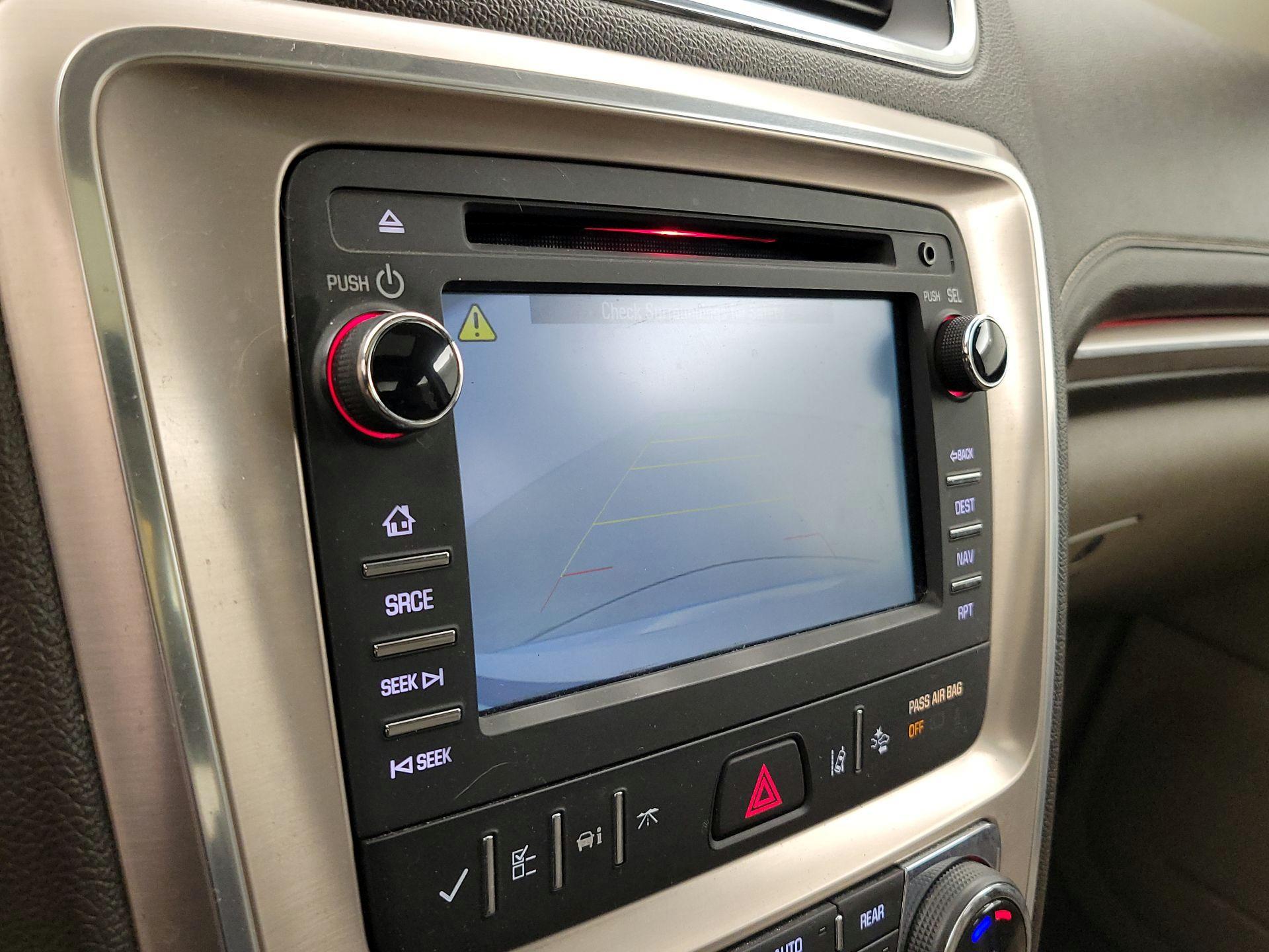 Thumbnail: 2015 GMC Acadia - 15