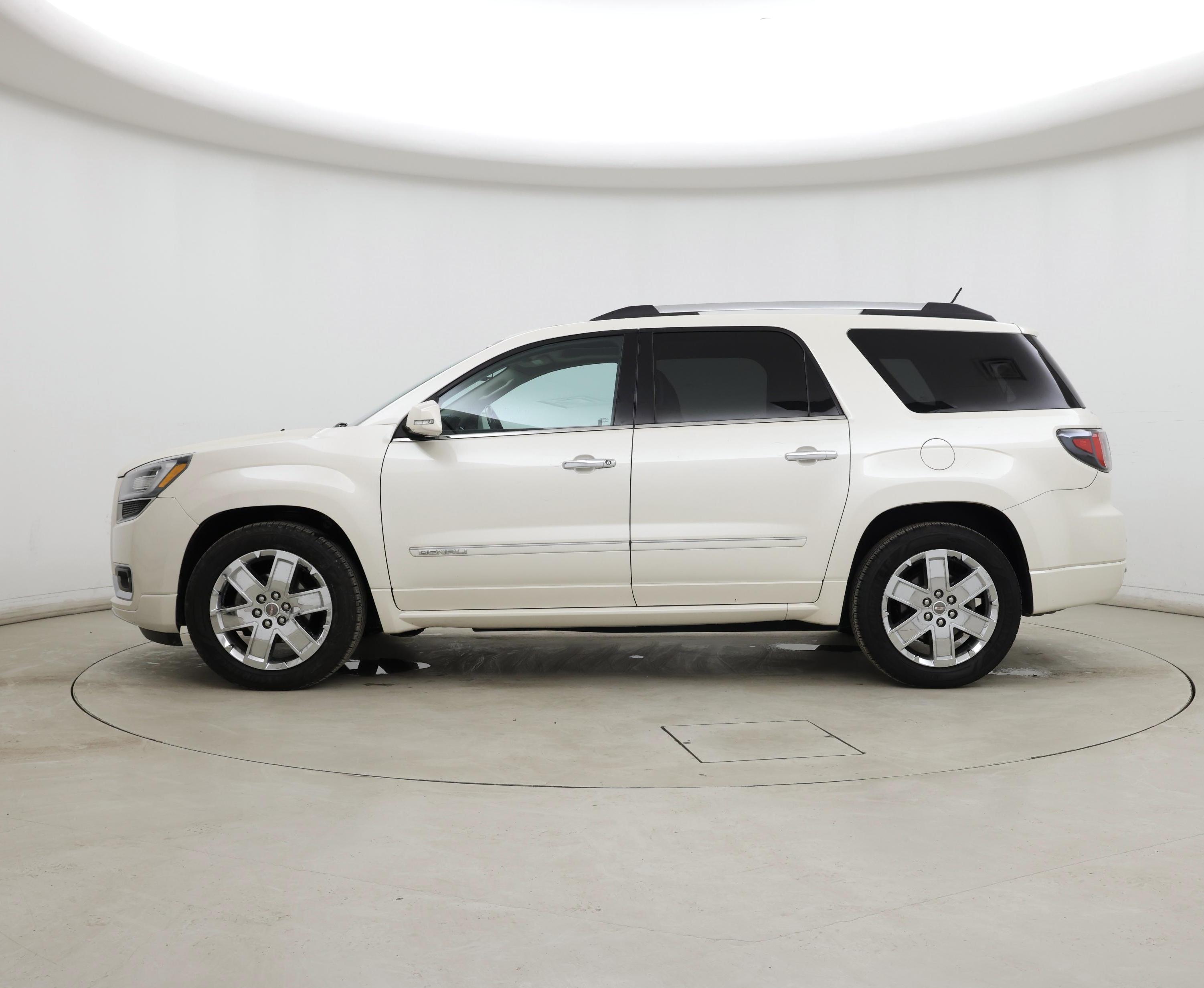 Thumbnail: 2015 GMC Acadia - 3