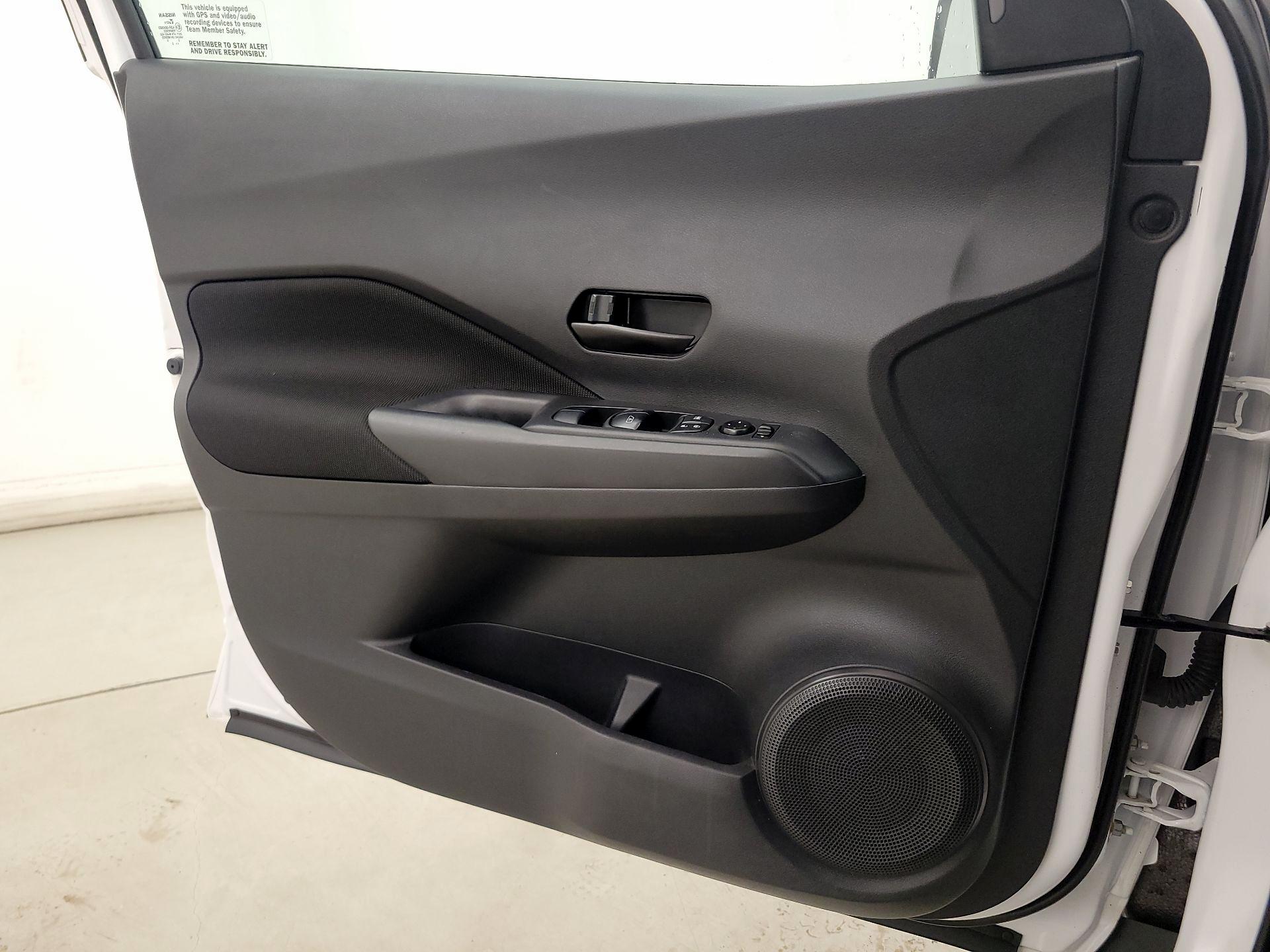 Thumbnail: 2022 Nissan Kicks - 12