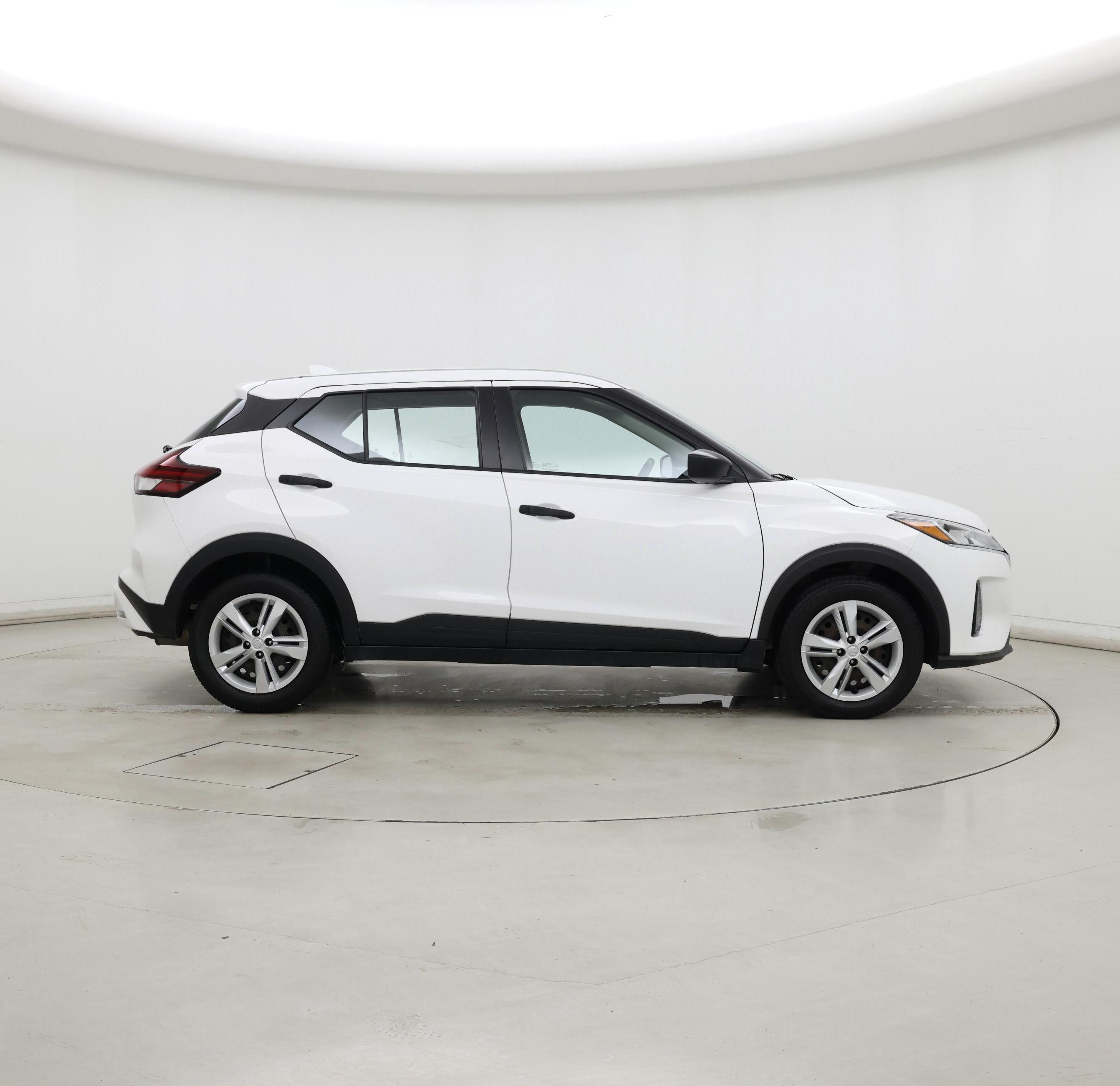 Thumbnail: 2022 Nissan Kicks - 7