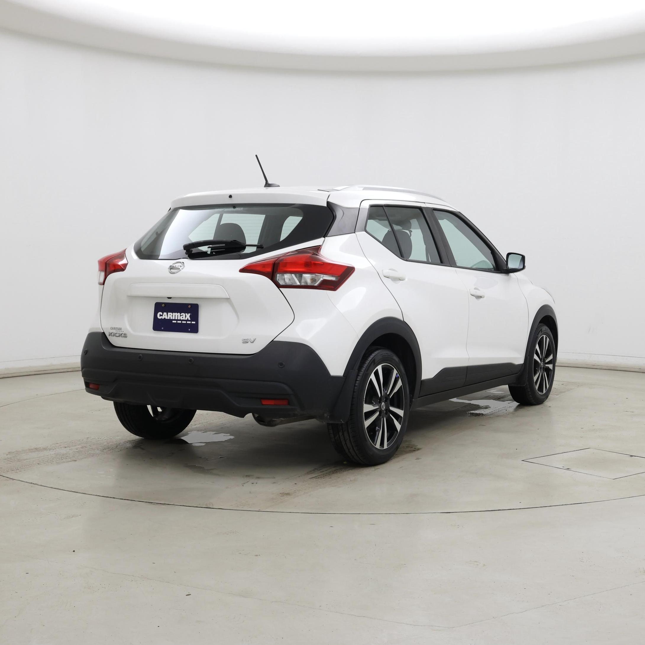 Thumbnail: 2020 Nissan Kicks - 8