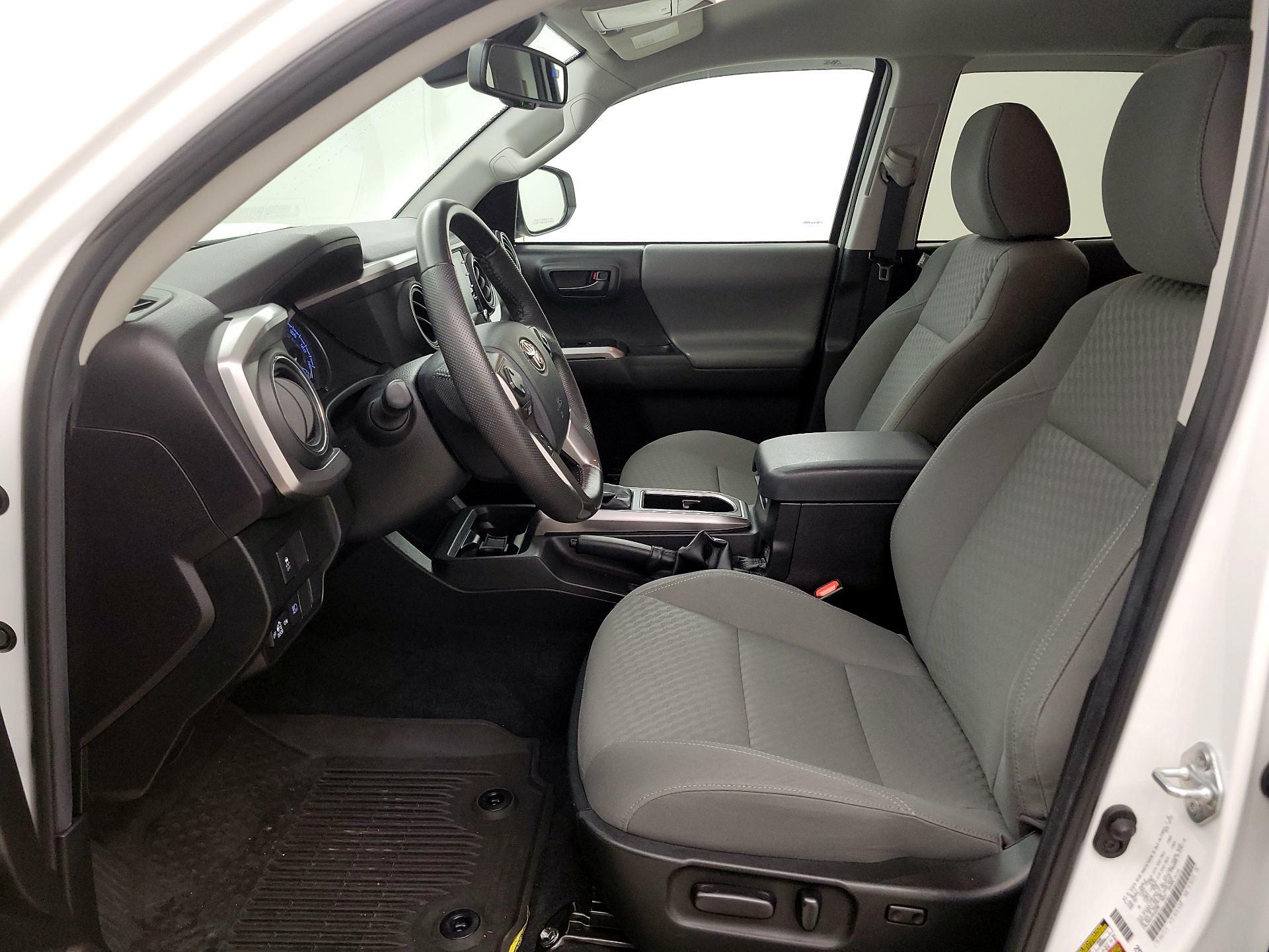 Thumbnail: 2023 Toyota Tacoma - 11