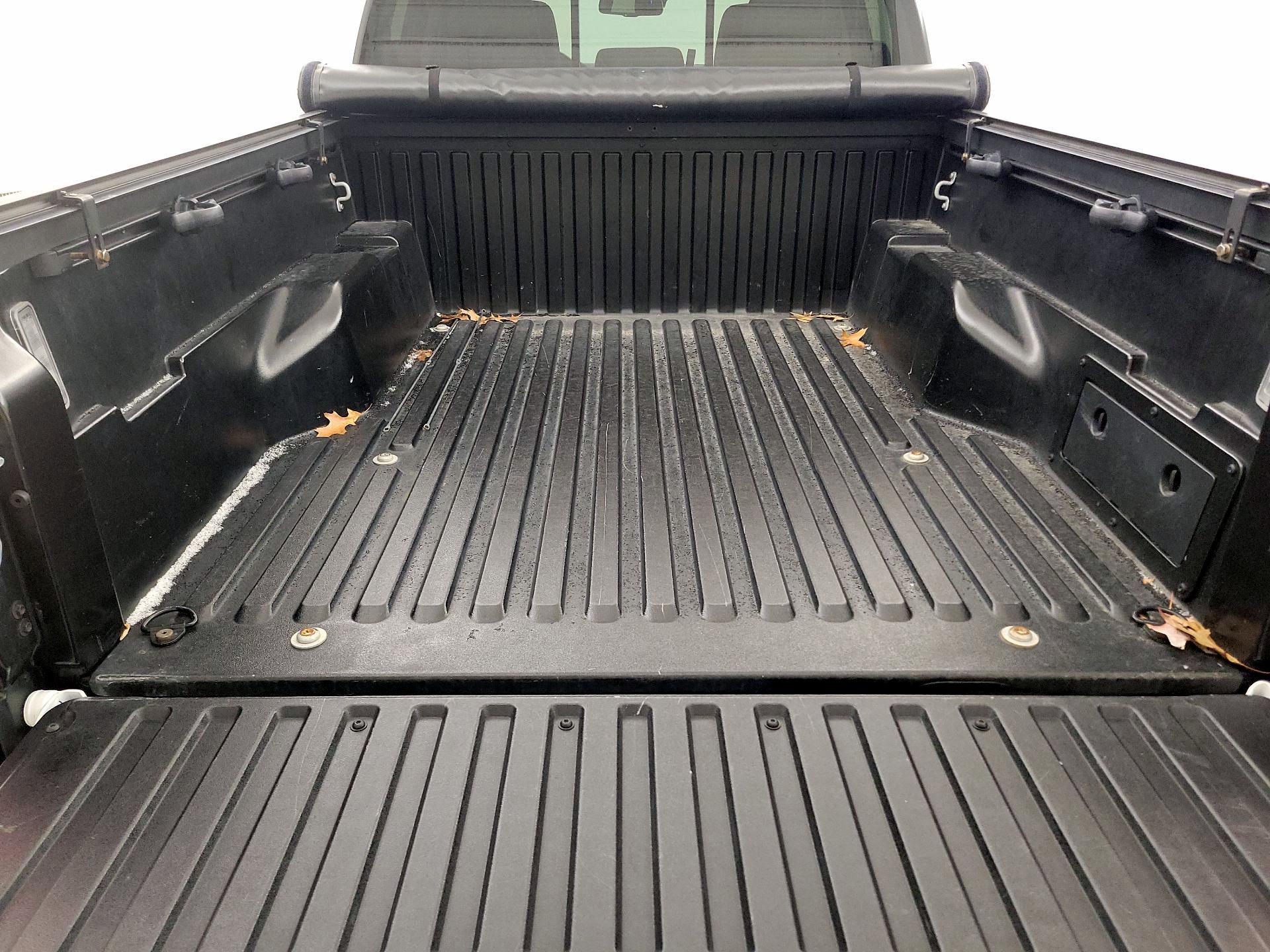 Thumbnail: 2023 Toyota Tacoma - 20