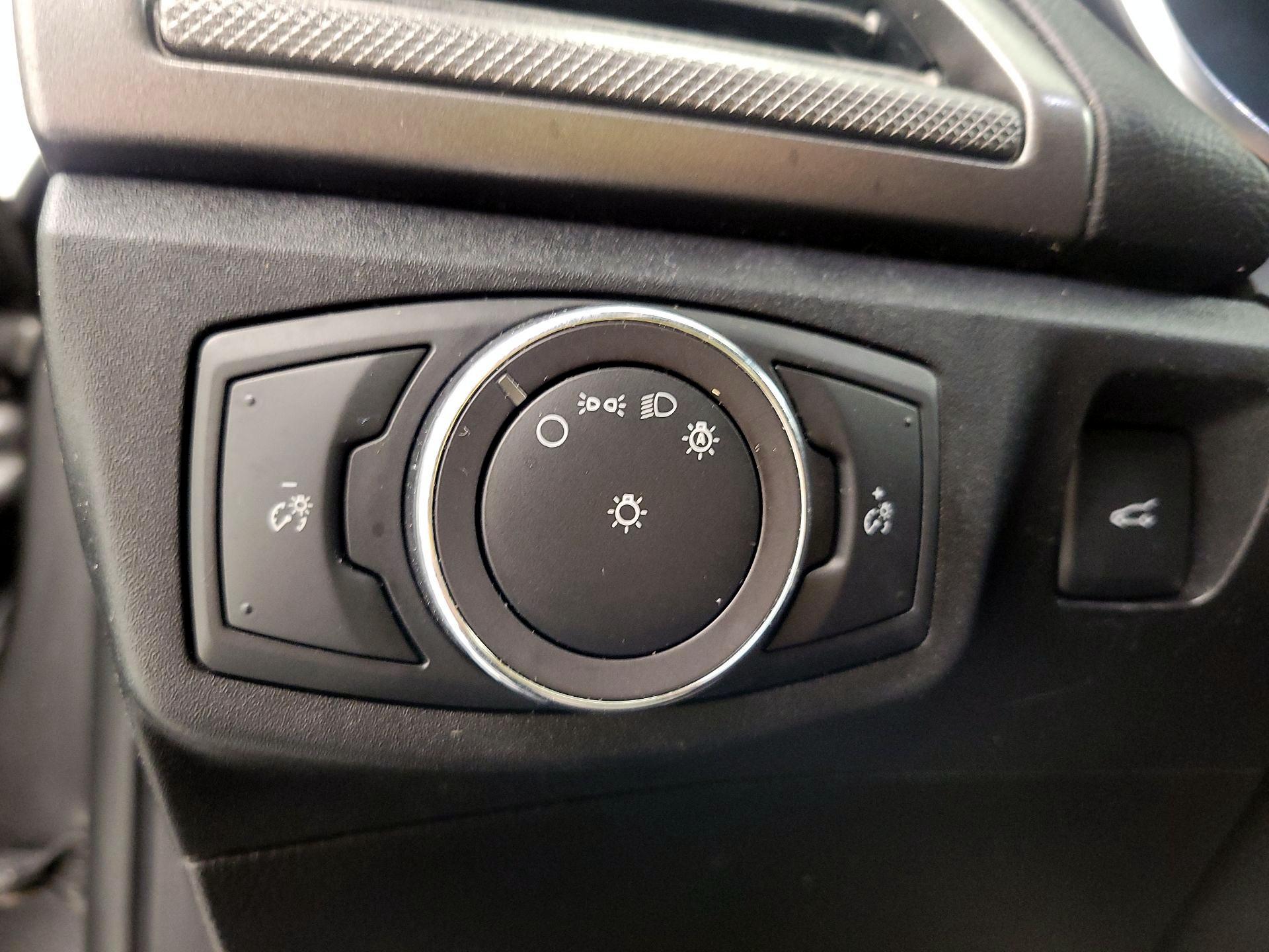 Thumbnail: 2019 Ford Fusion - 13