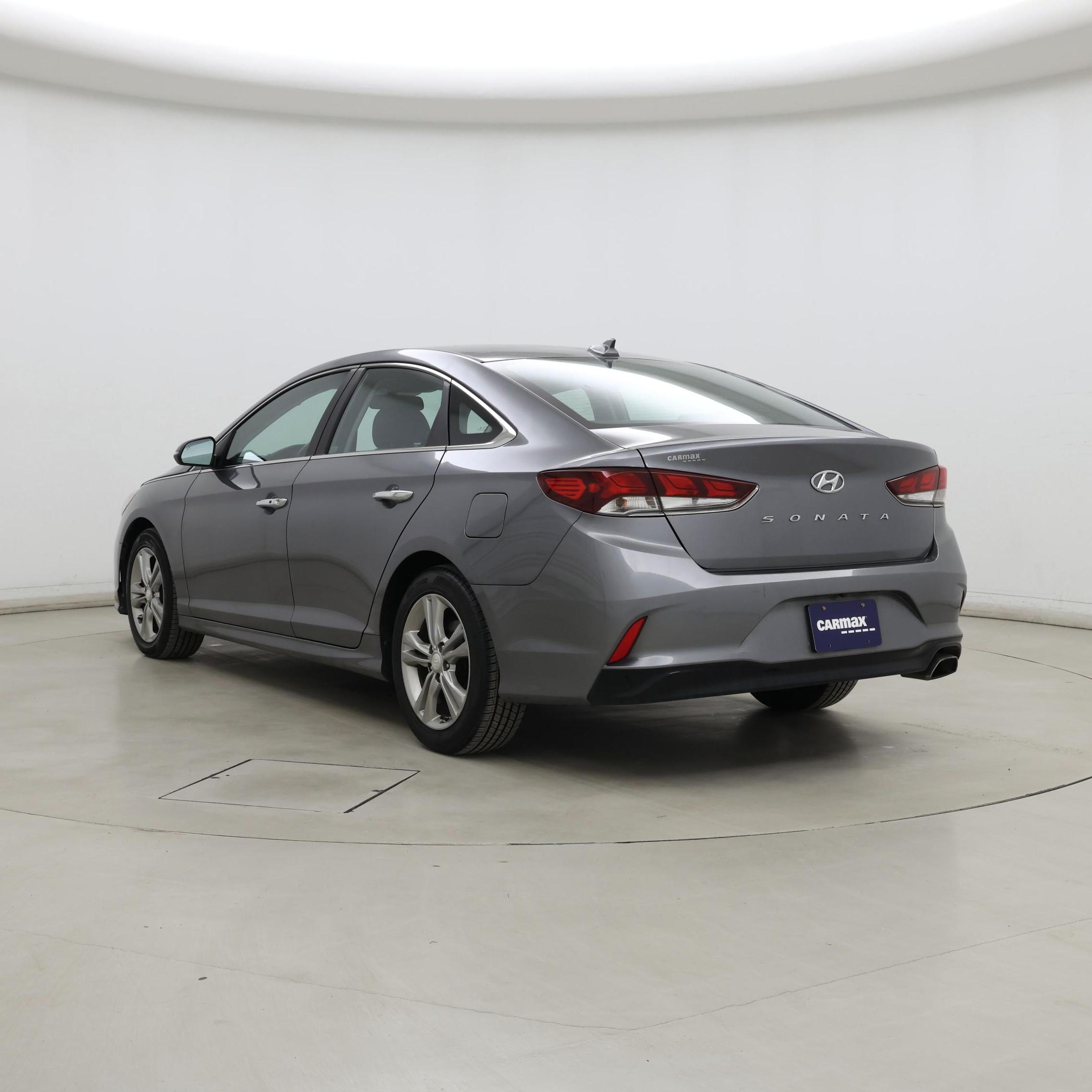 Thumbnail: 2018 Hyundai Sonata - 2