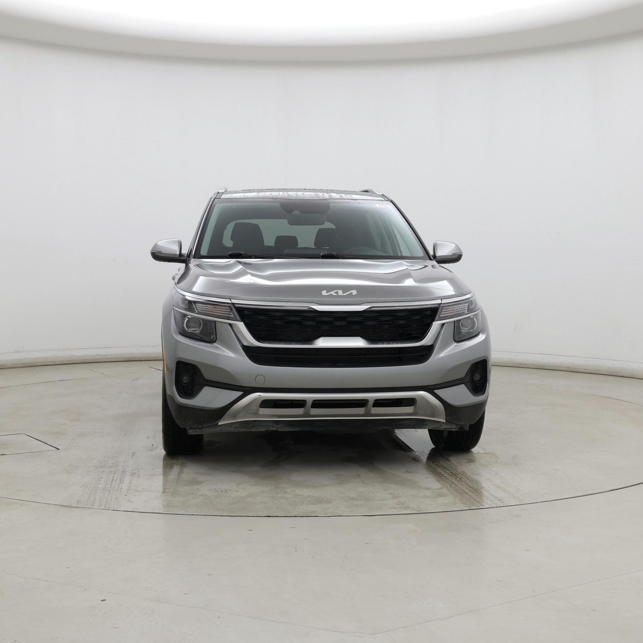 Thumbnail: 2023 Kia Seltos - 5