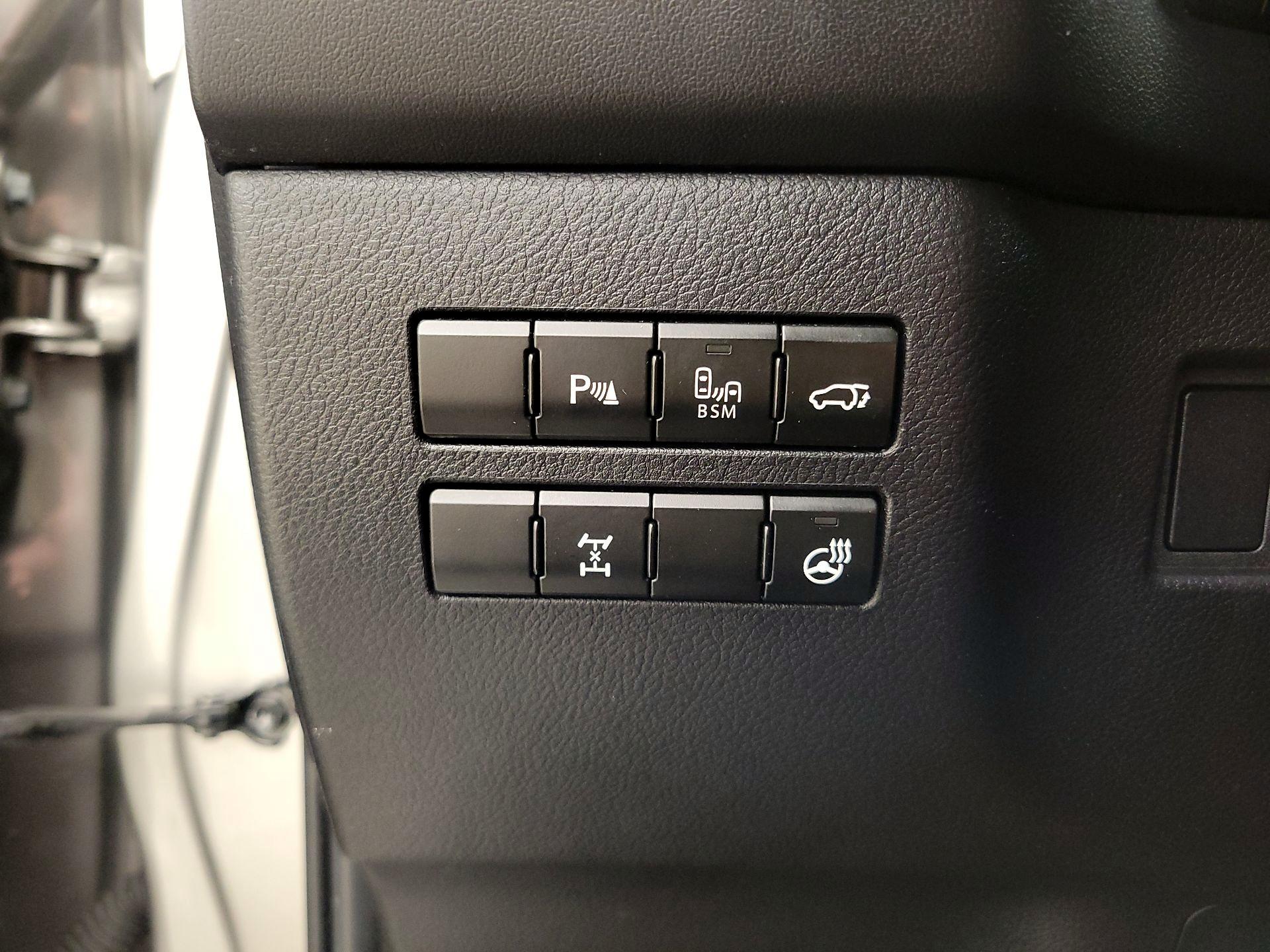 Thumbnail: 2017 Lexus NX - 13