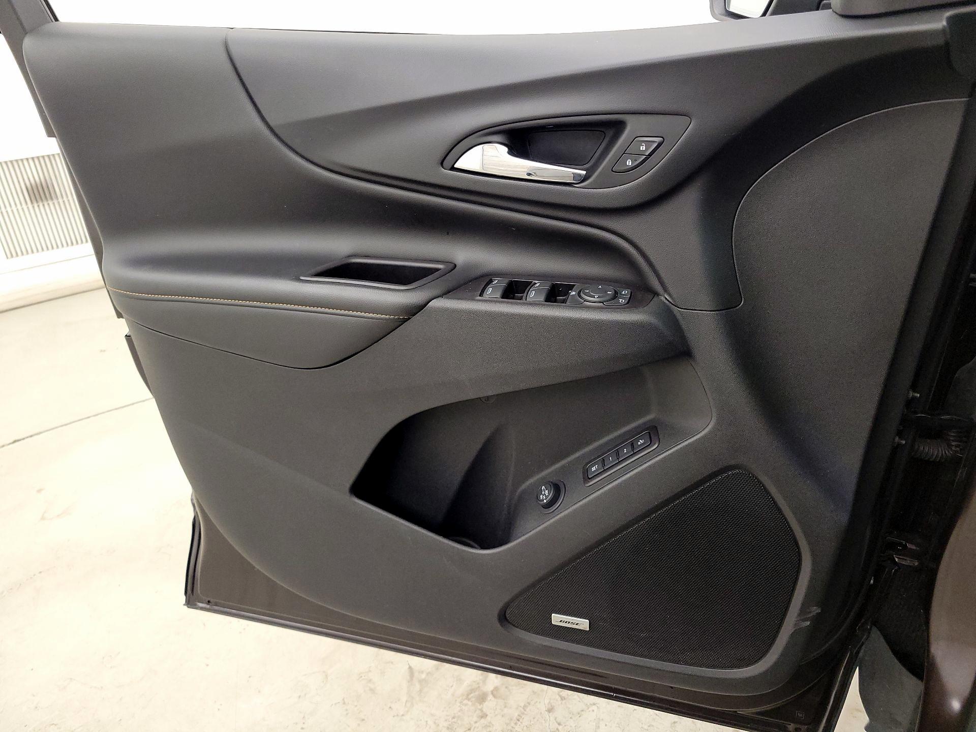 Thumbnail: 2020 Chevrolet Equinox - 12