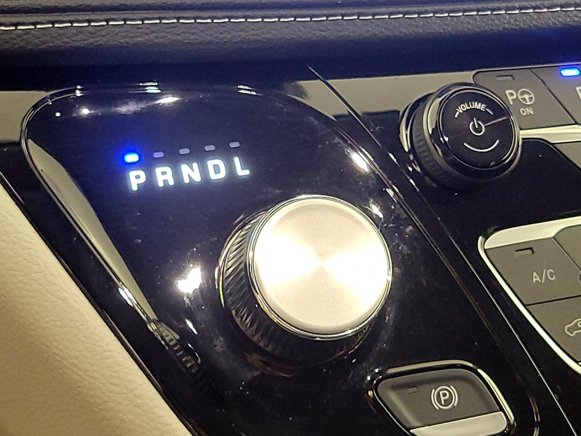 Thumbnail: 2024 Chrysler Pacifica - 17