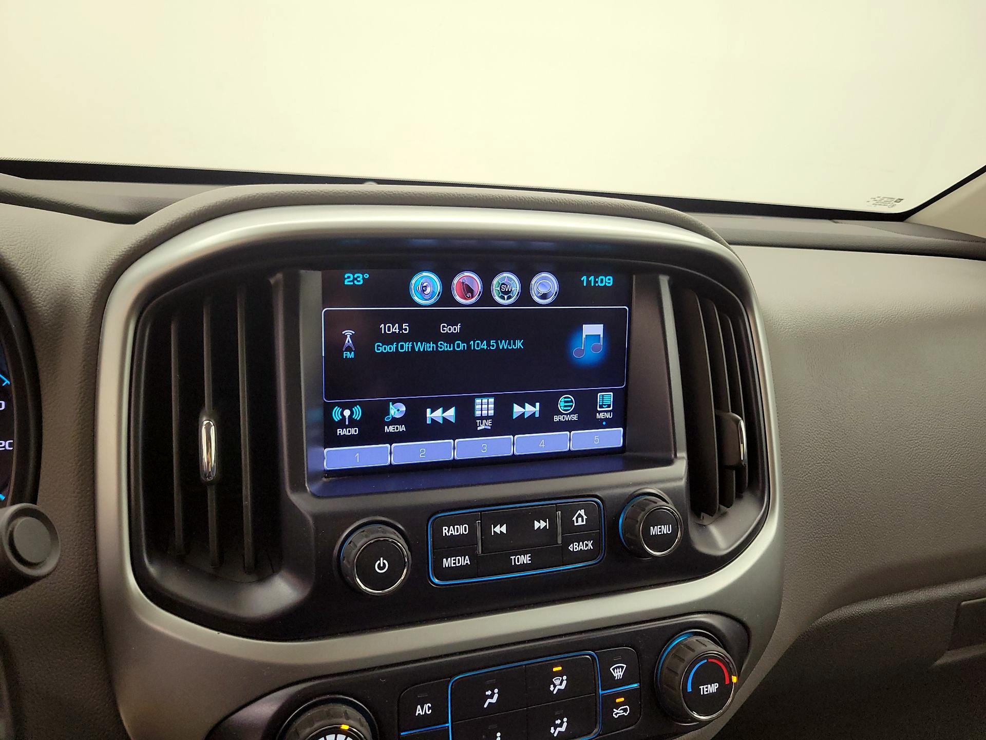 Thumbnail: 2016 Chevrolet Colorado - 15