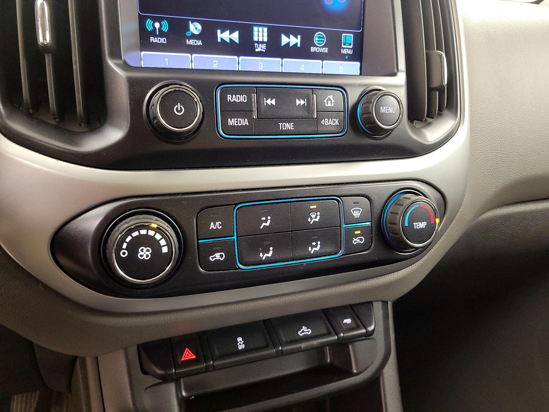 Thumbnail: 2016 Chevrolet Colorado - 16