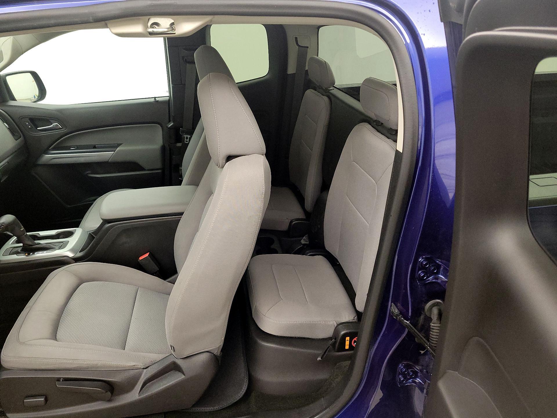 Thumbnail: 2016 Chevrolet Colorado - 19