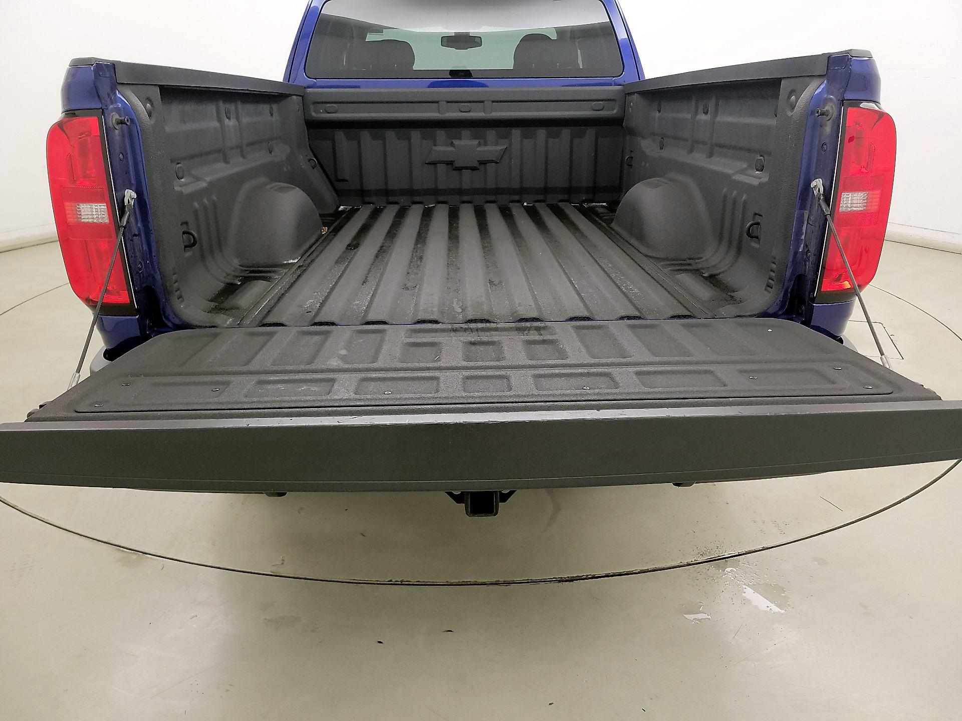 Thumbnail: 2016 Chevrolet Colorado - 20