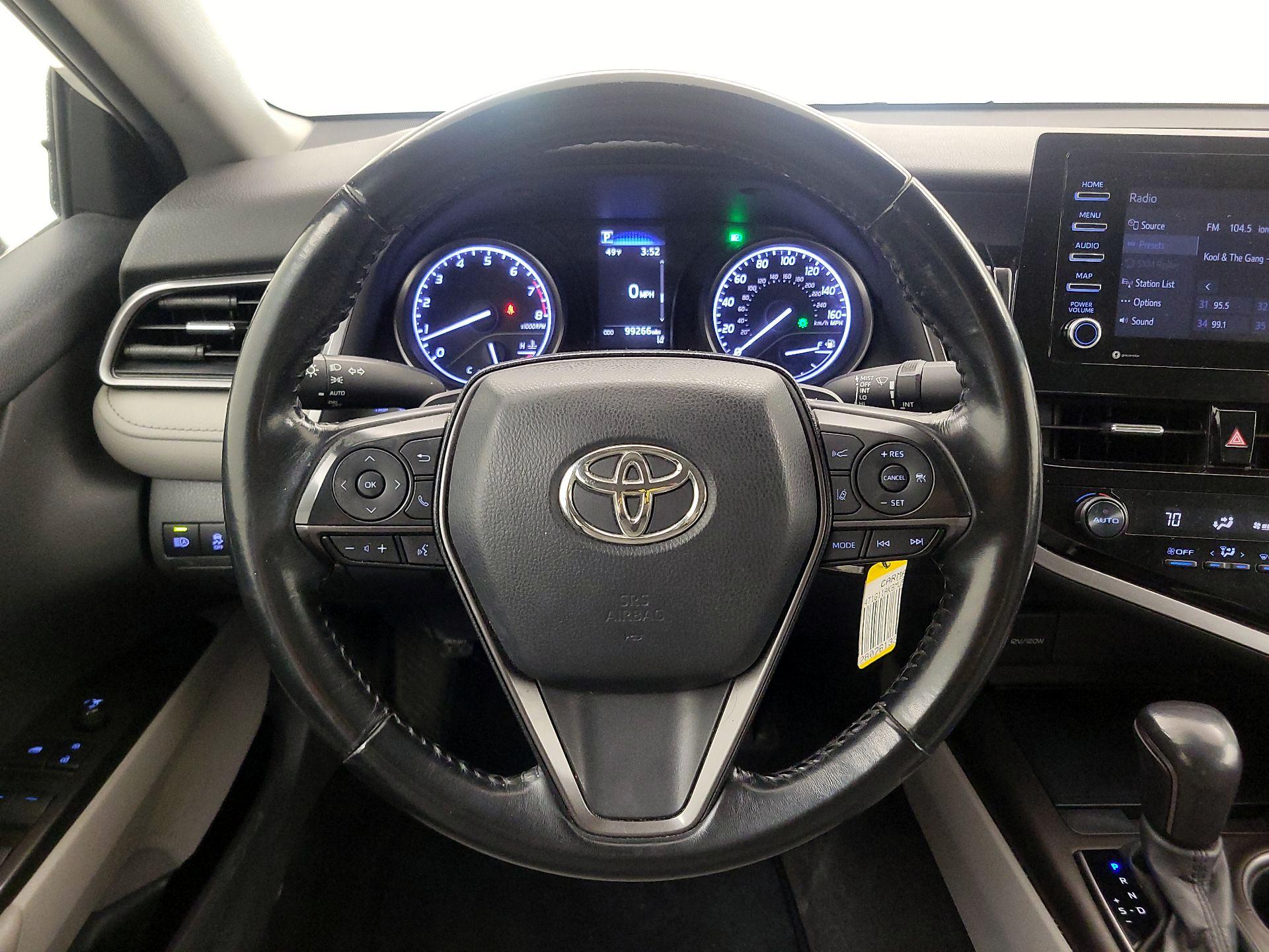 Thumbnail: 2021 Toyota Camry - 10