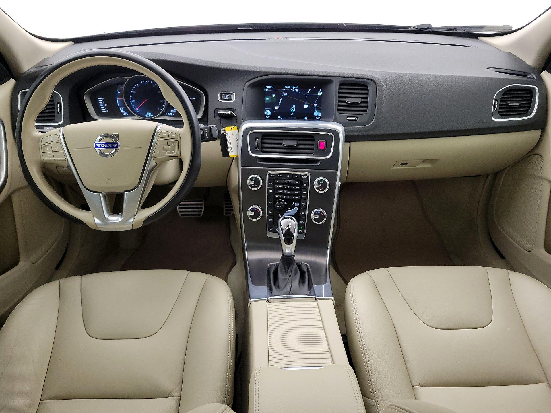 Thumbnail: 2016 Volvo S60 - 9