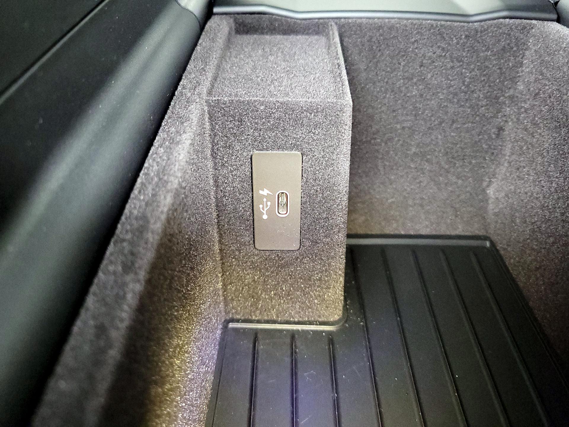 Thumbnail: 2022 BMW 5 Series - 19