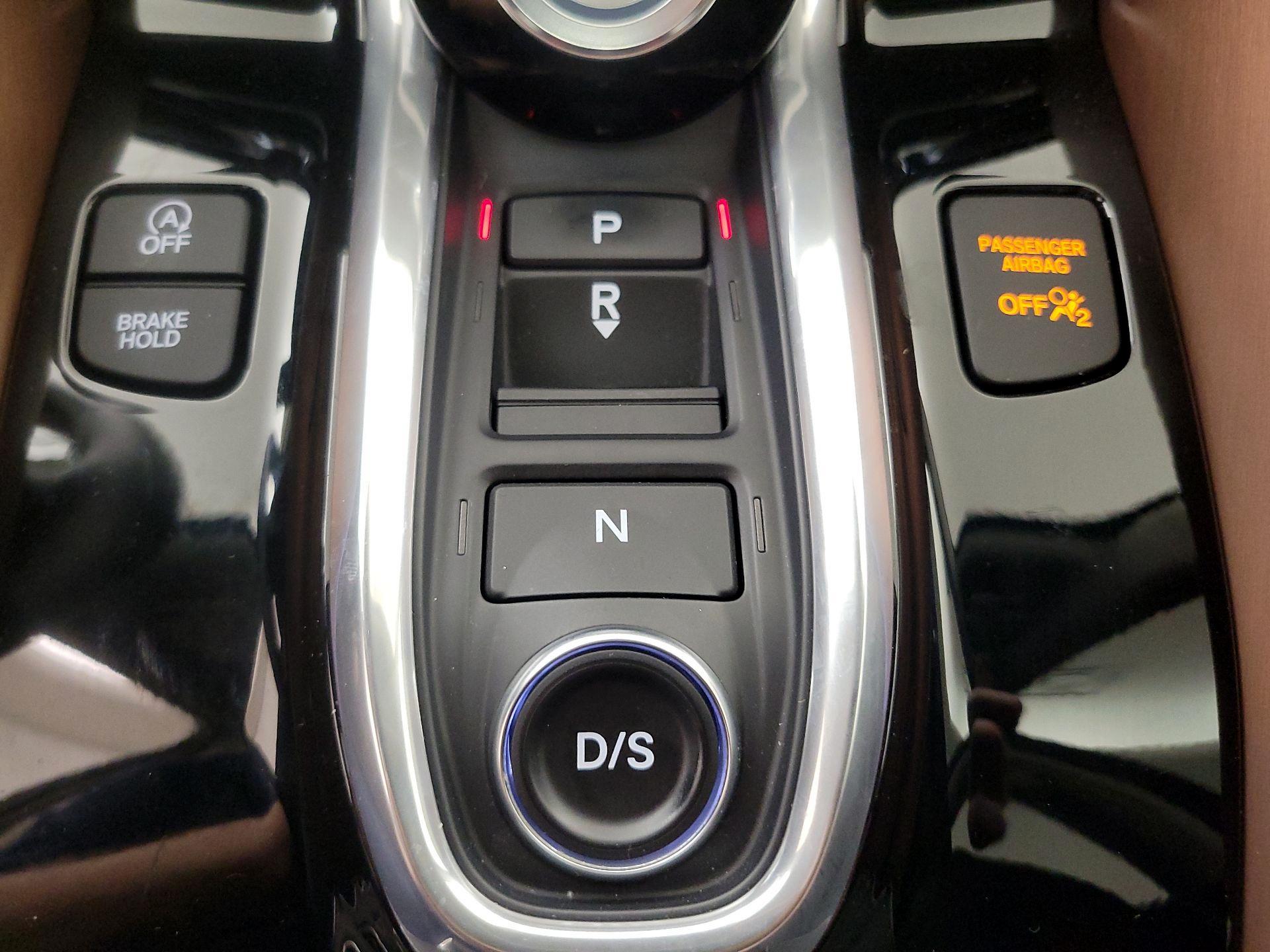 Thumbnail: 2021 Acura TLX - 18