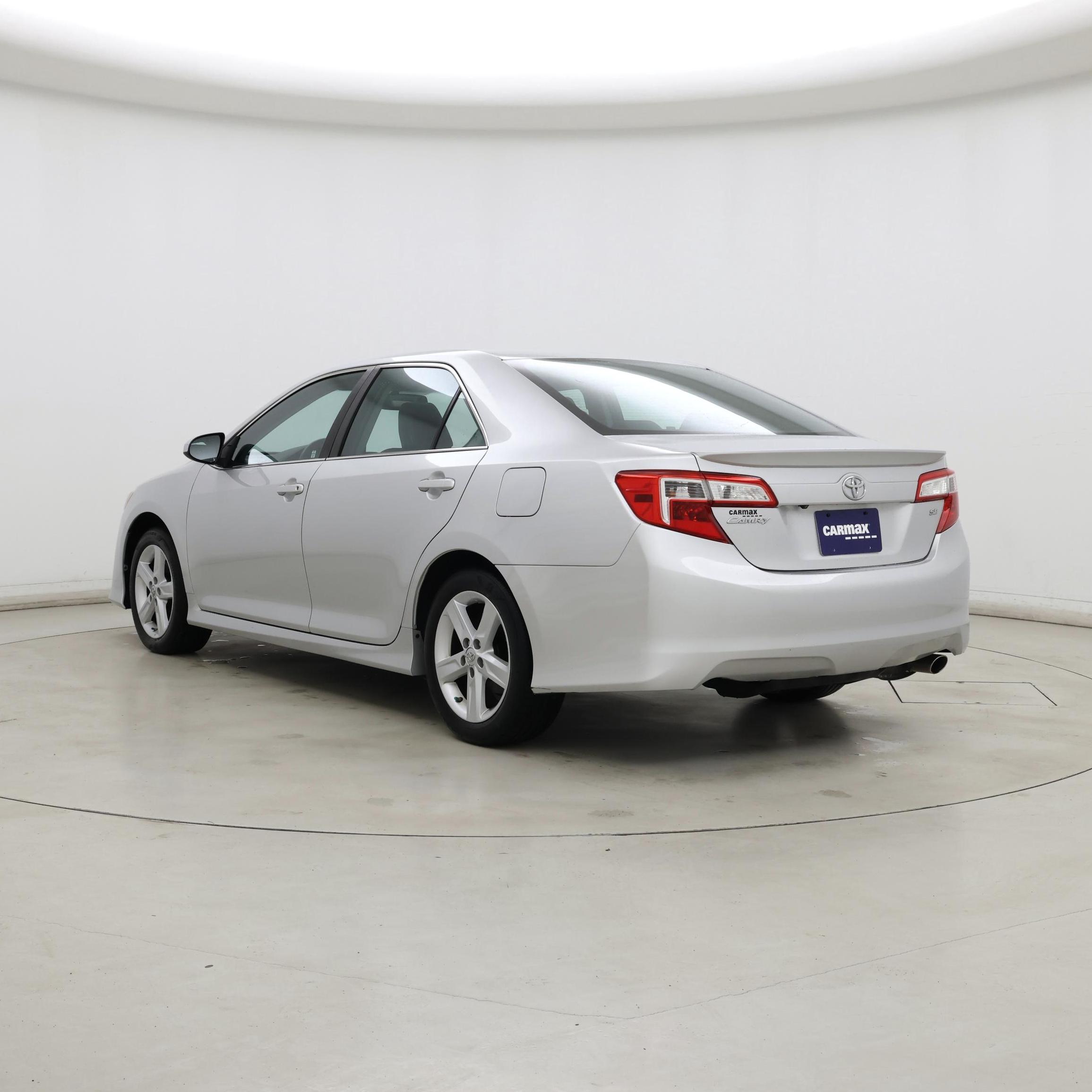 Thumbnail: 2014 Toyota Camry - 2