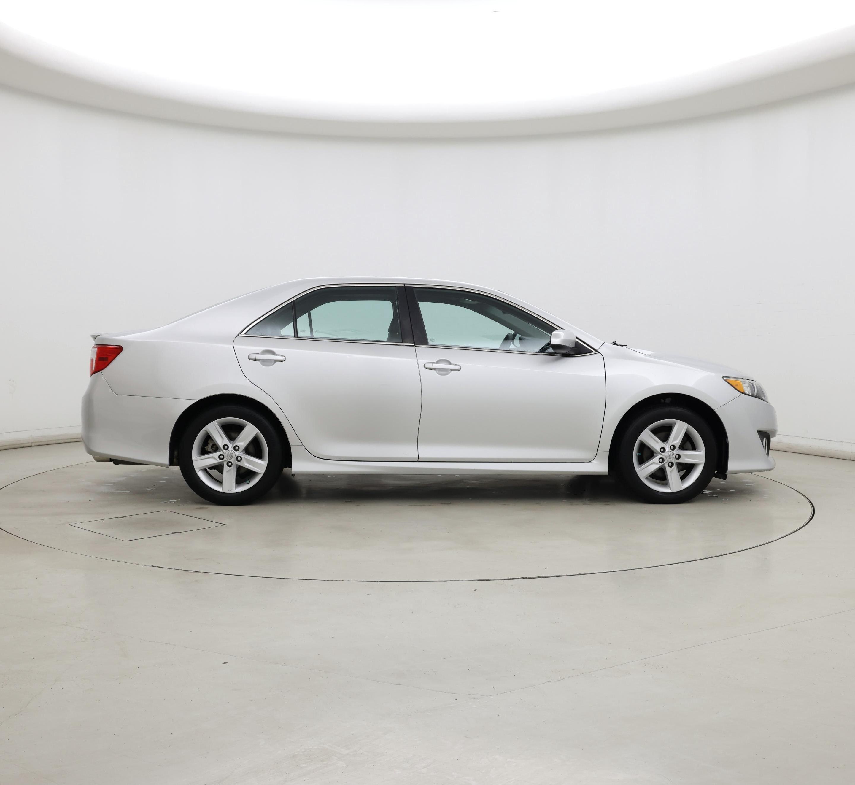 Thumbnail: 2014 Toyota Camry - 7